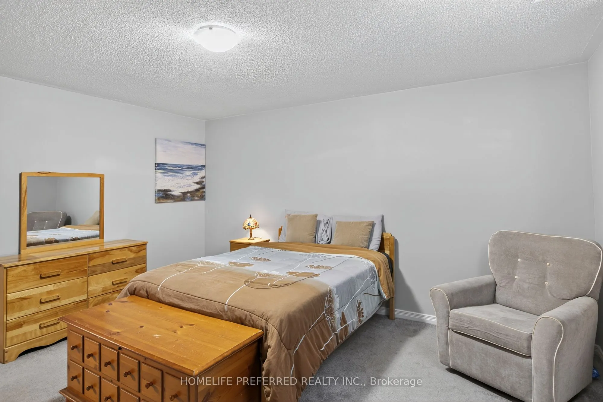955 Ralphson Crescent