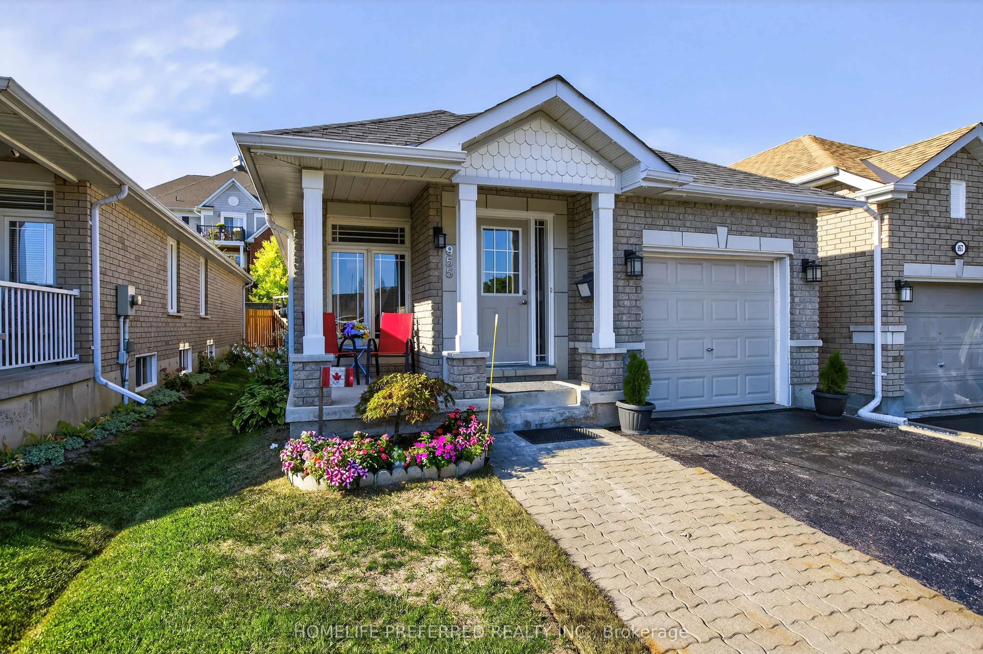 955 Ralphson Crescent