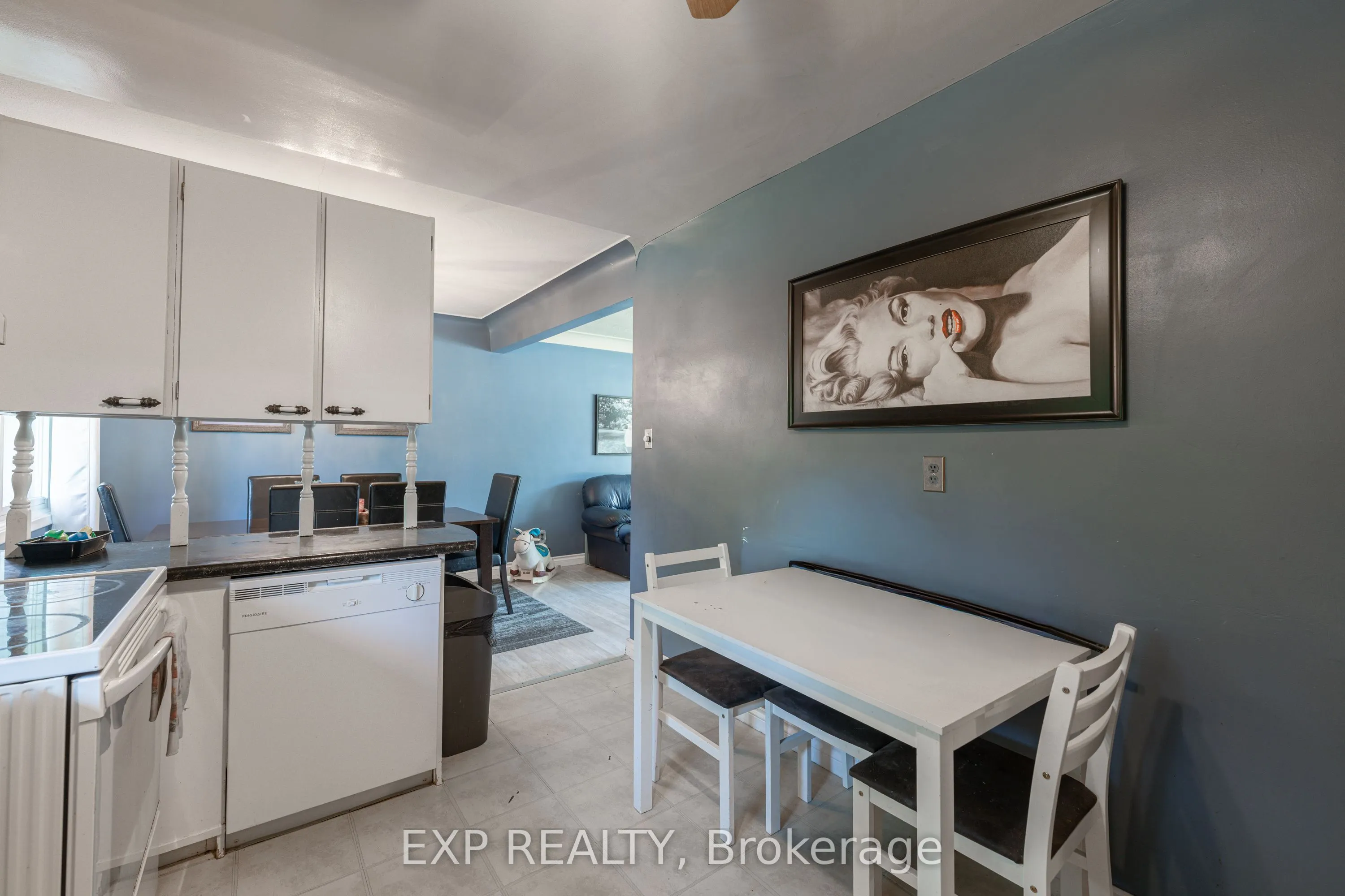 2896 Portage Road