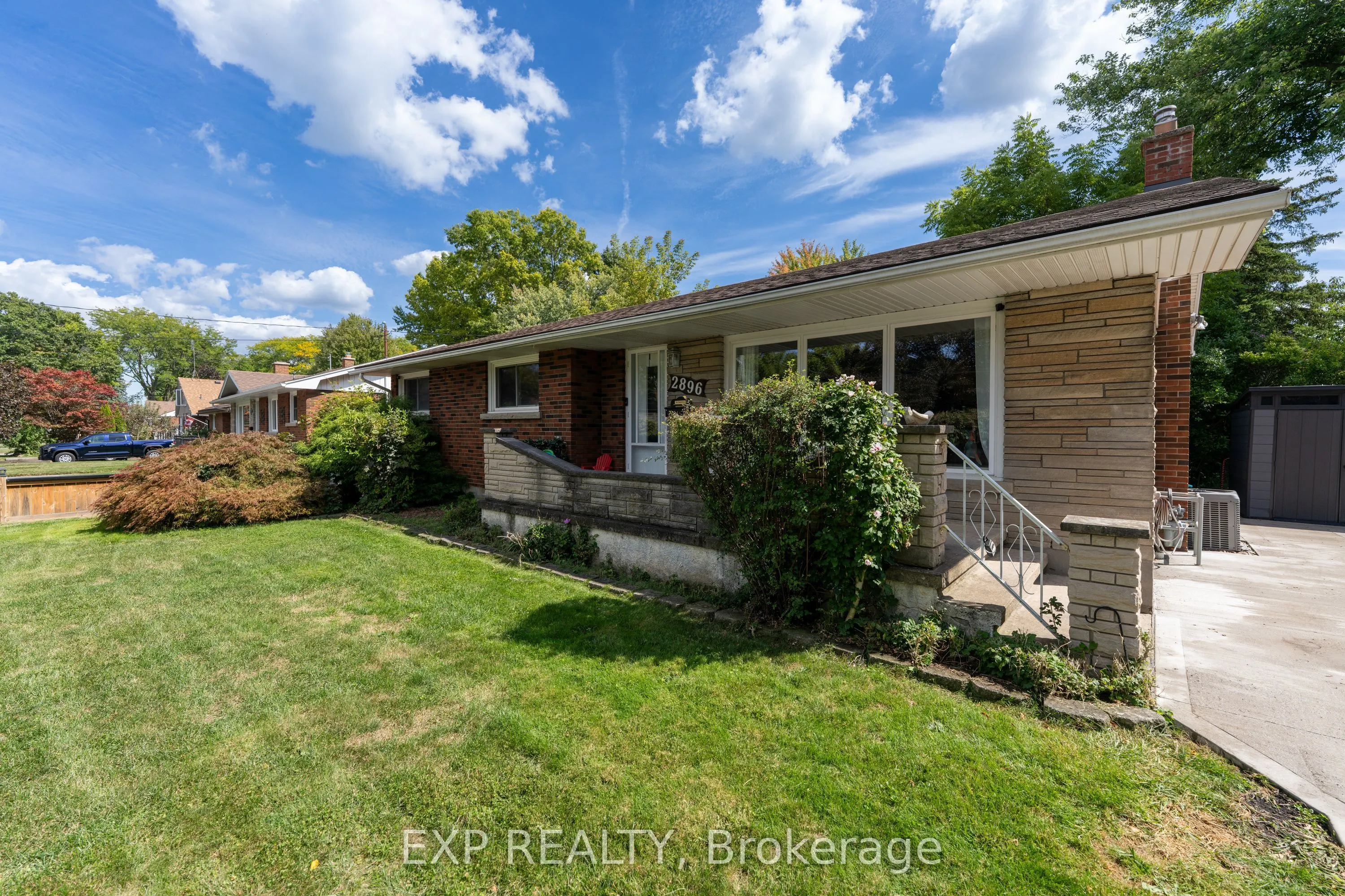 2896 Portage Road