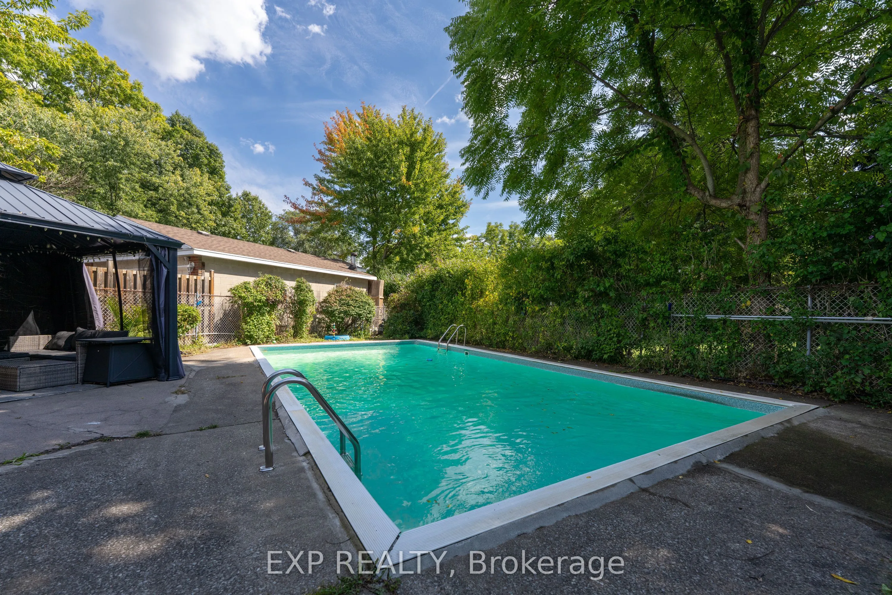 2896 Portage Road