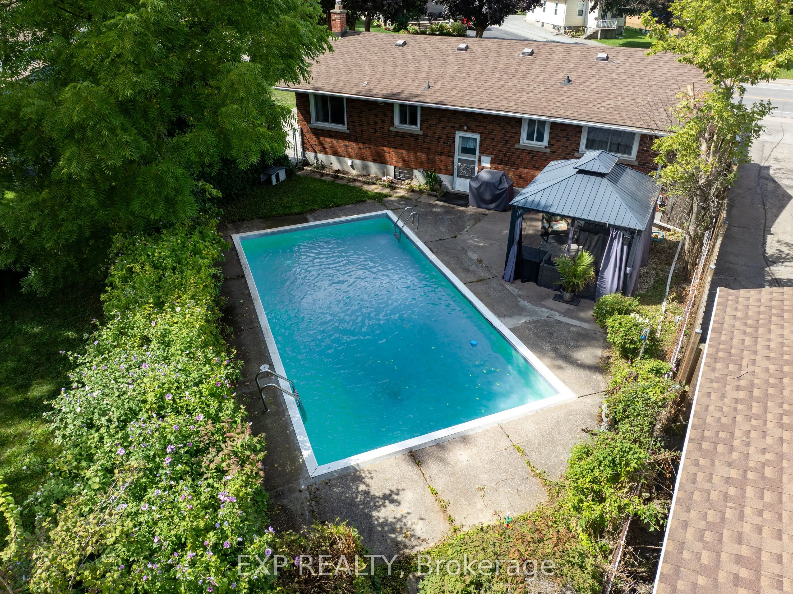 2896 Portage Road