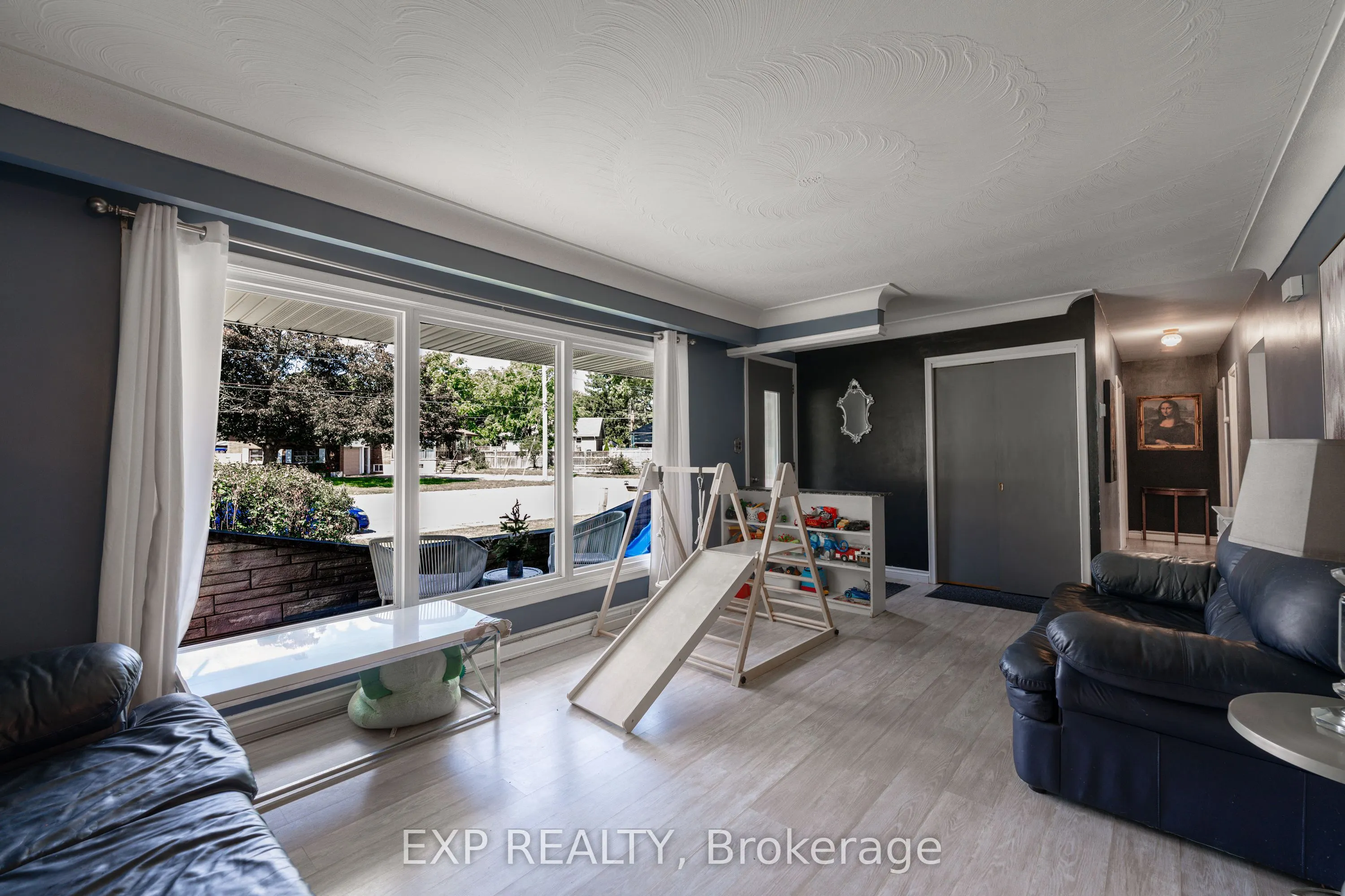 2896 Portage Road