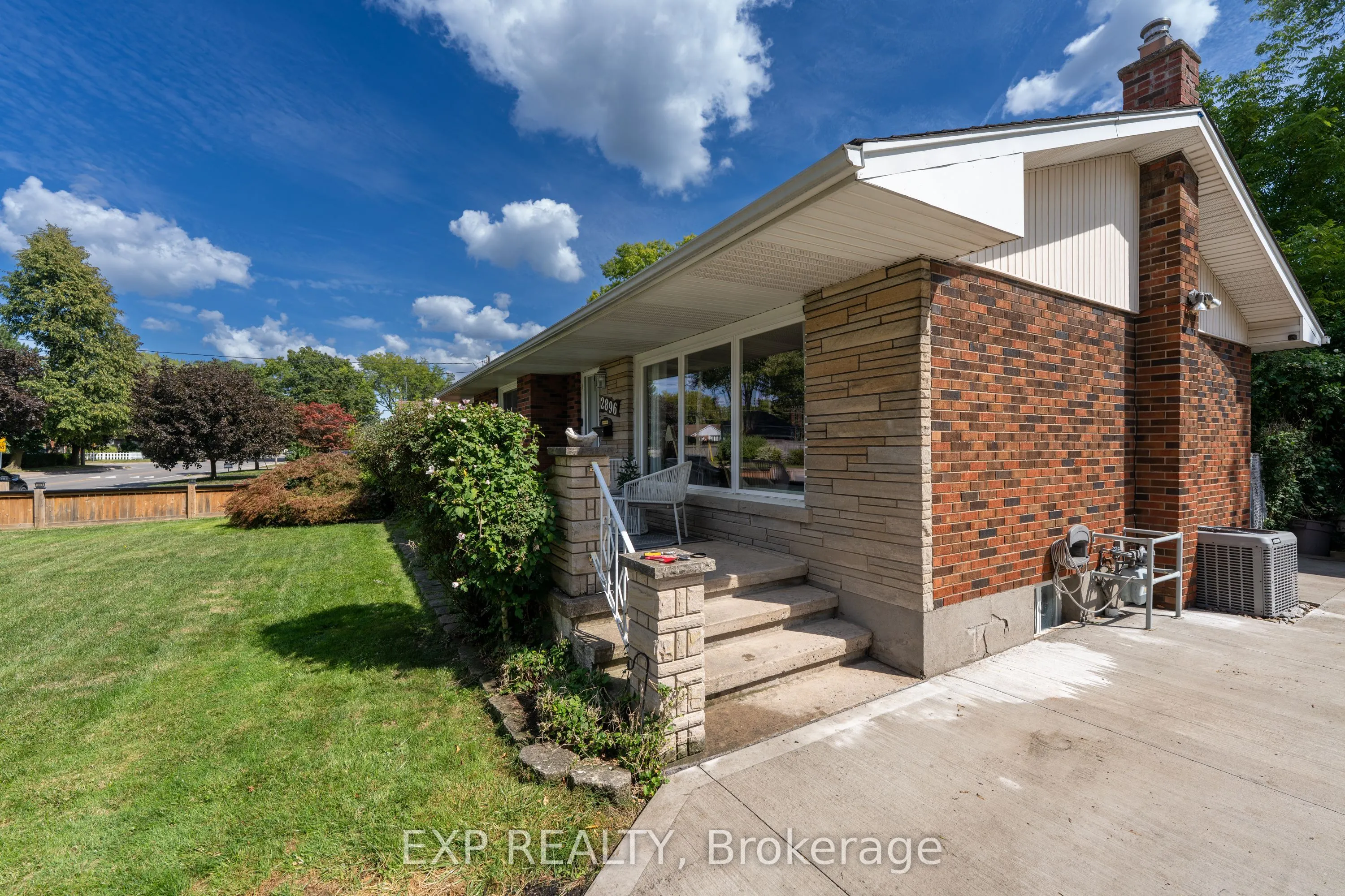 2896 Portage Road