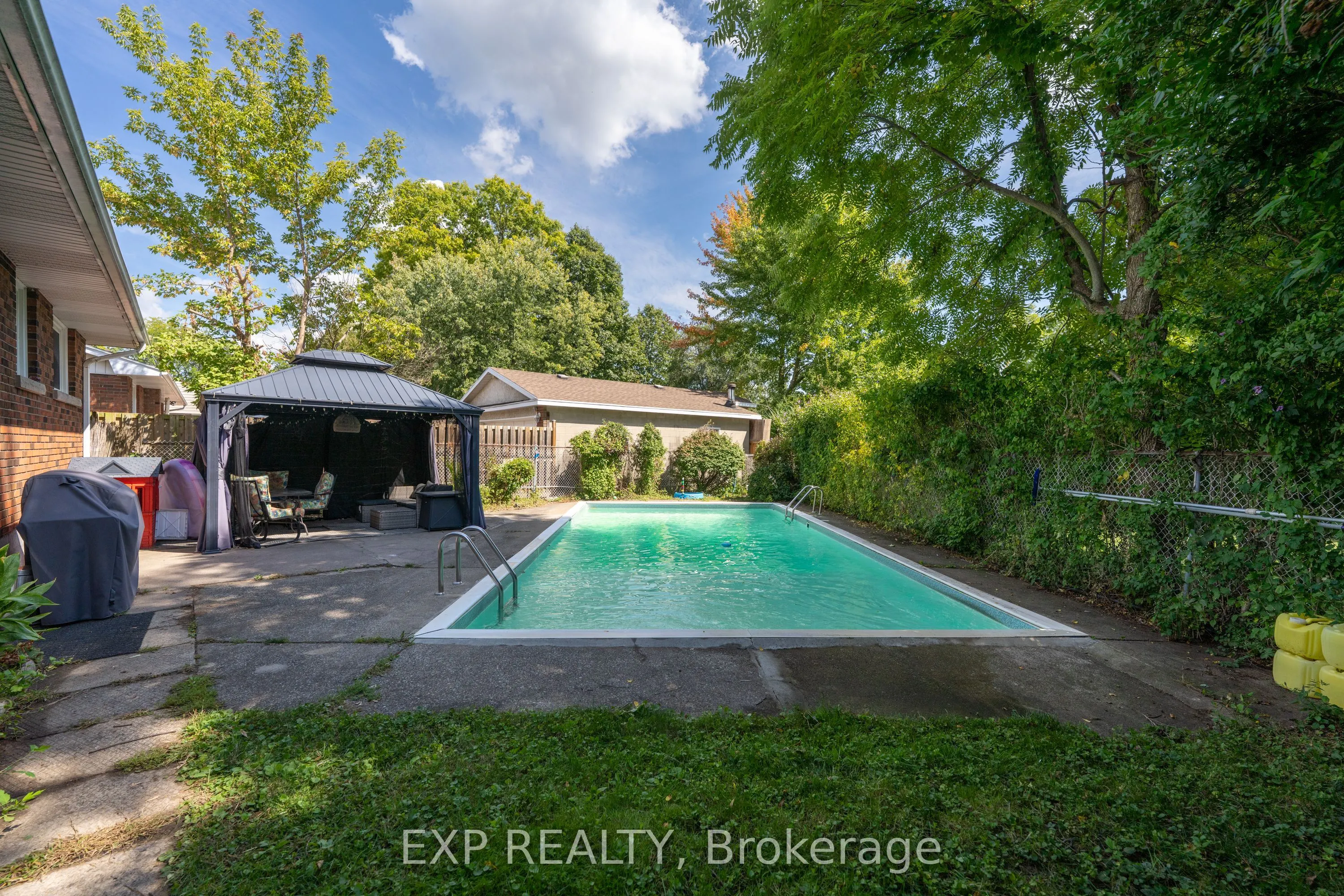 2896 Portage Road
