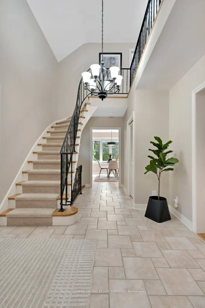 173 Ripplewood Crescent