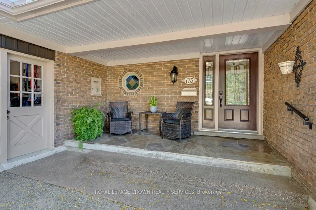 173 Ripplewood Crescent