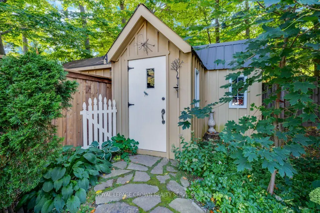 173 Ripplewood Crescent