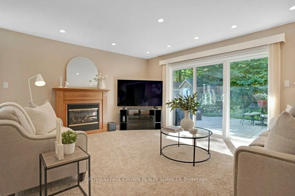 173 Ripplewood Crescent