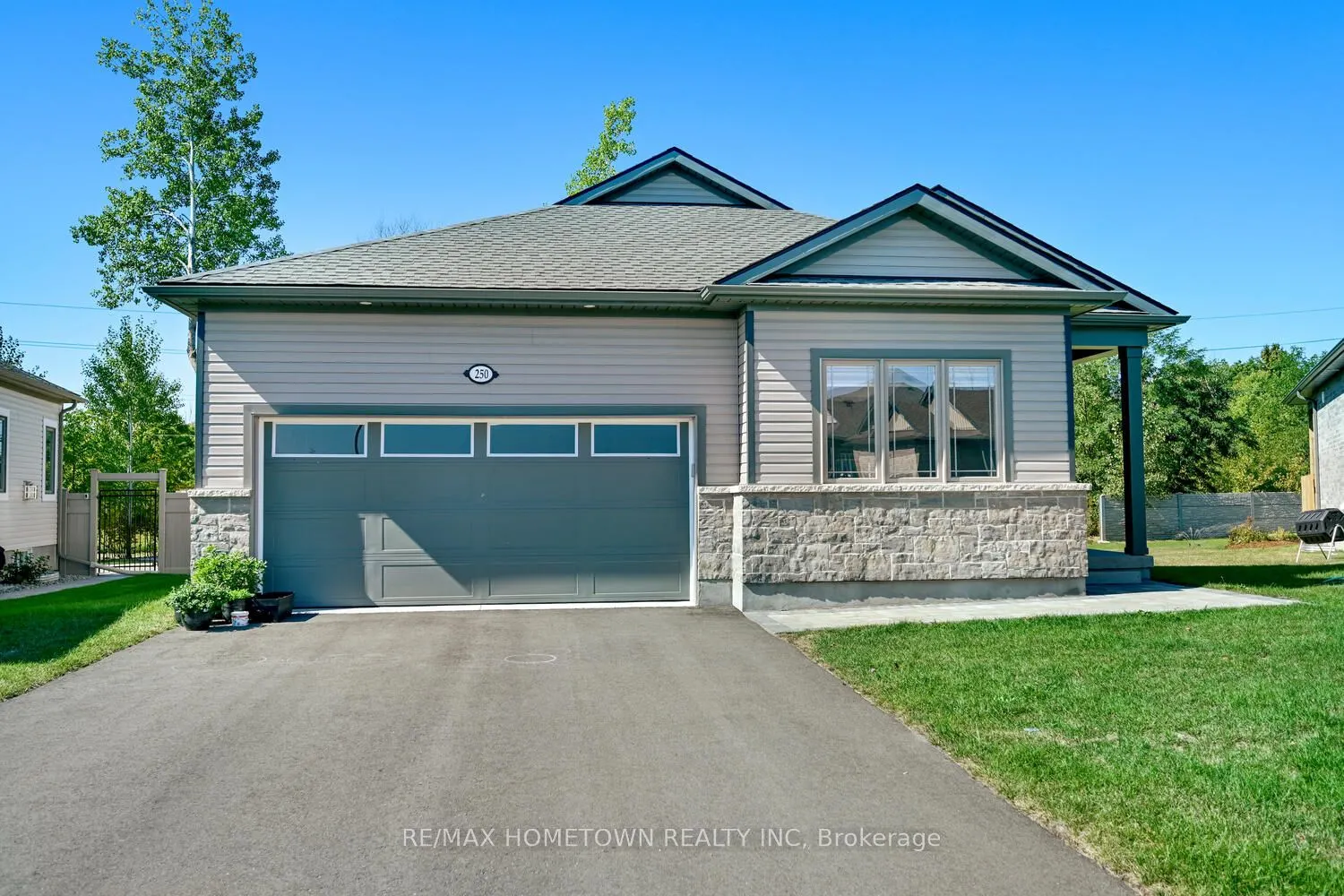 250 ADLEY Drive