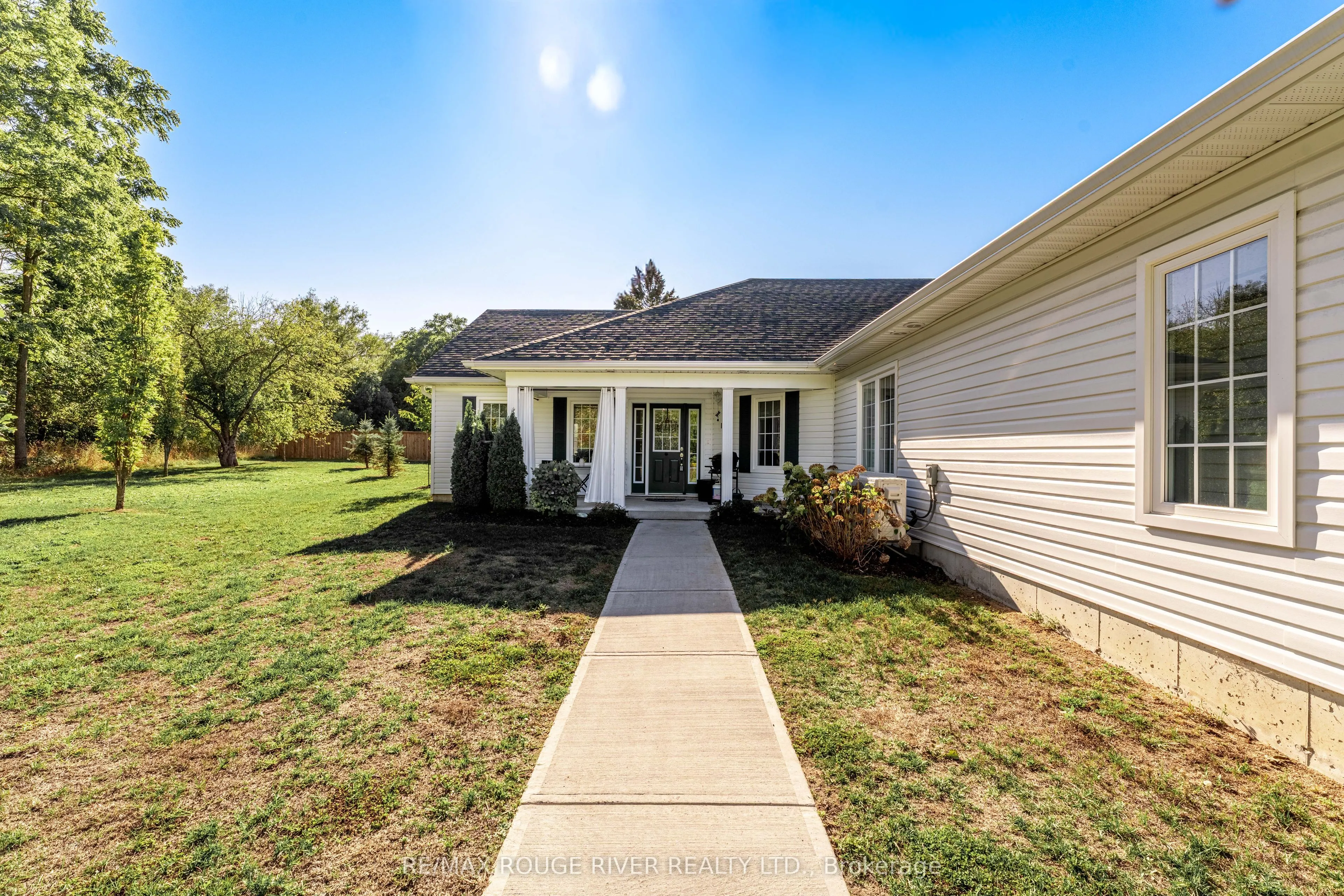 300 Croft Street, #103