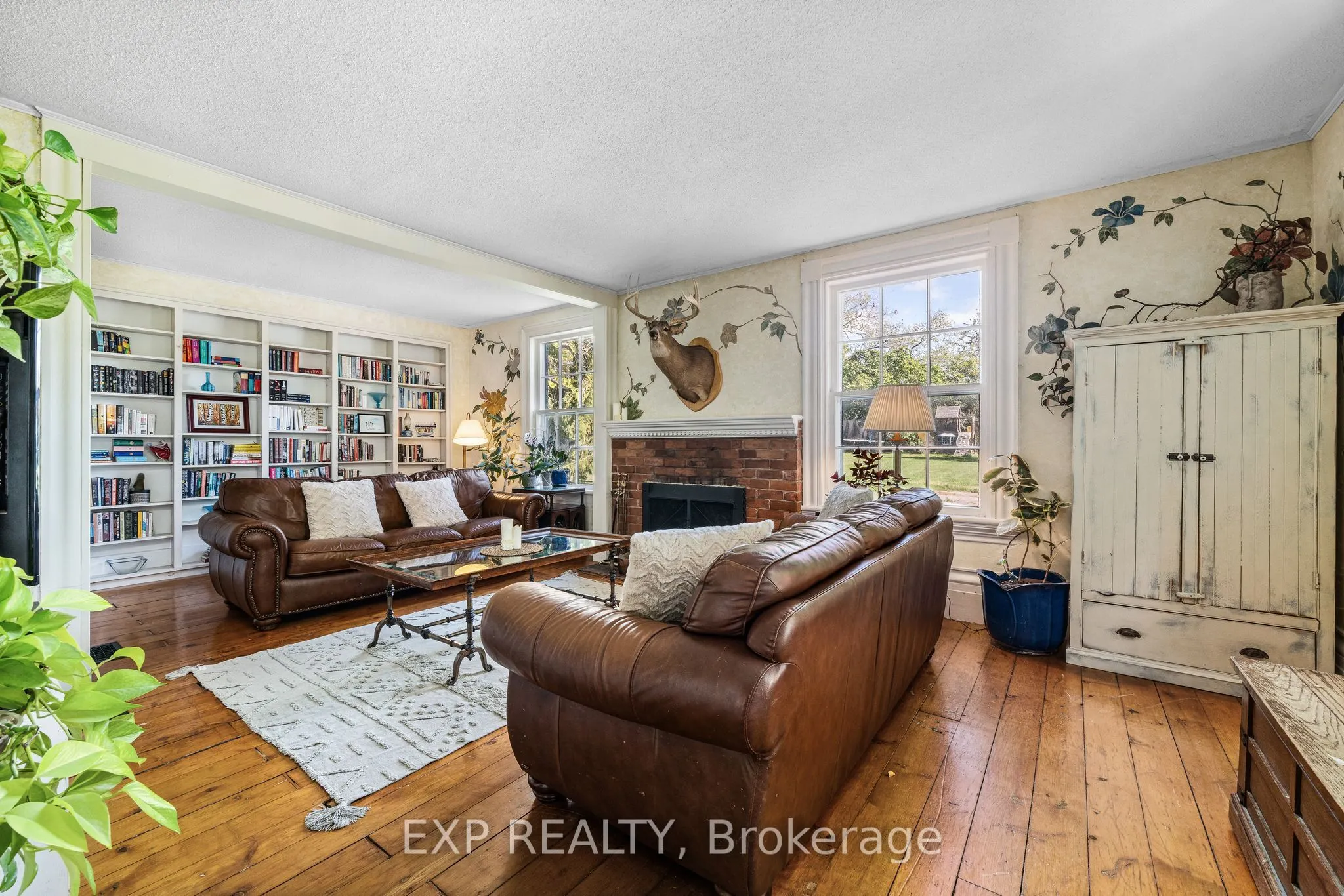 141/142 Station Road