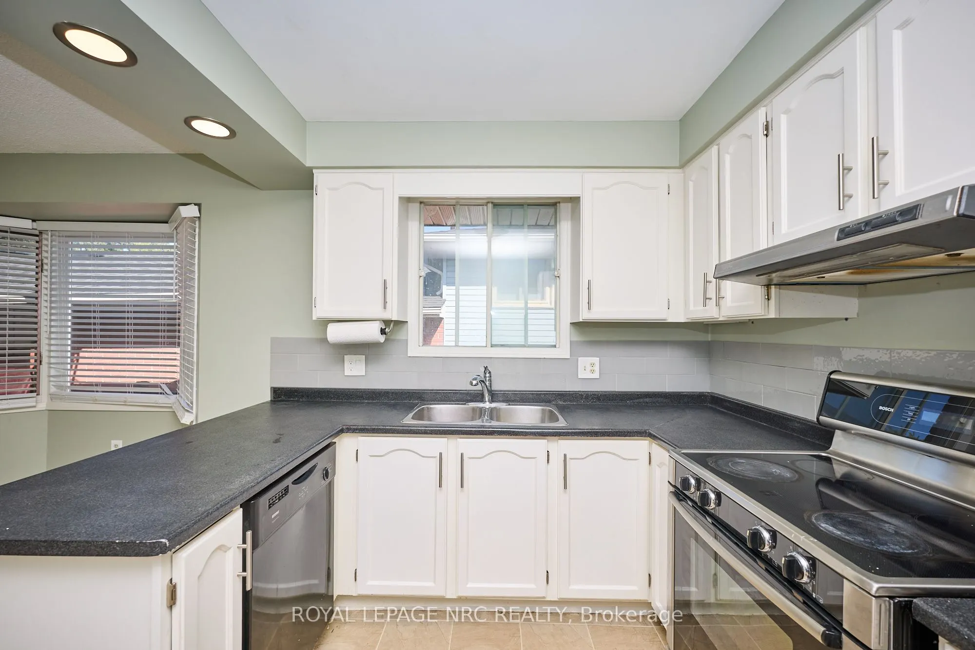 12 Andrea Drive