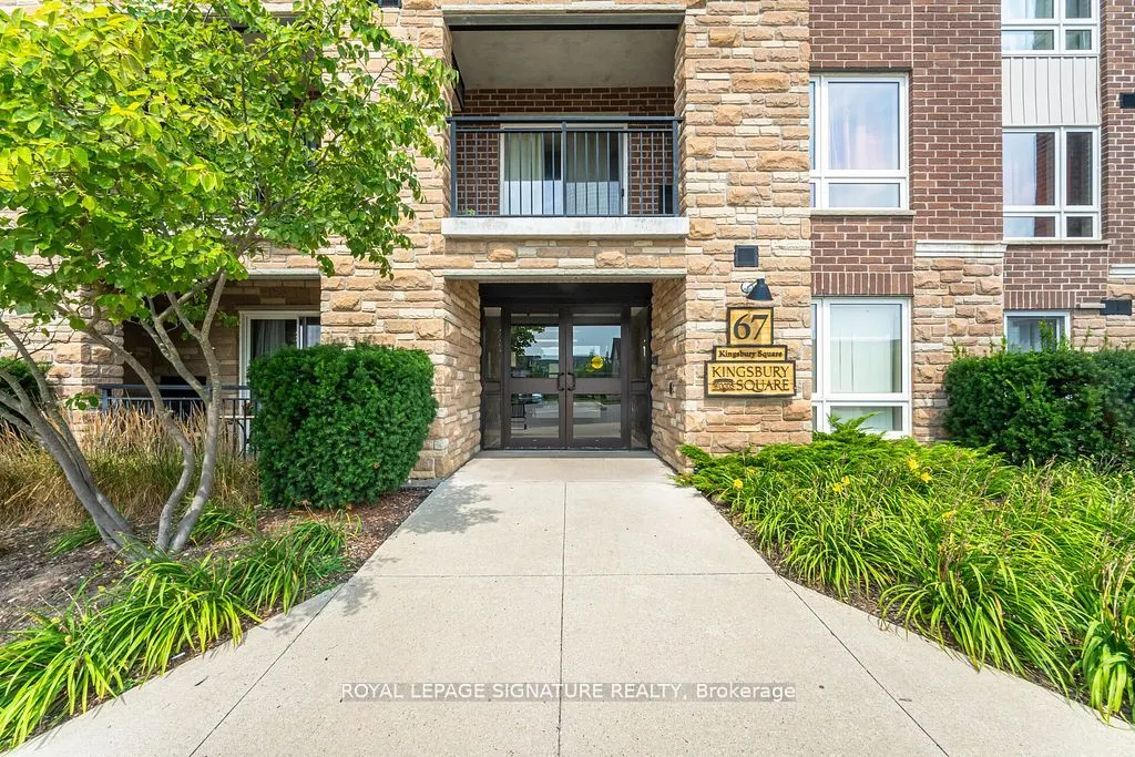 67 Kingsbury Square, #111