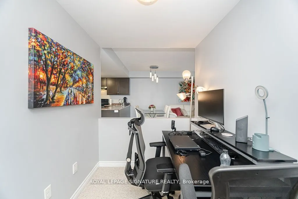 67 Kingsbury Square, #111