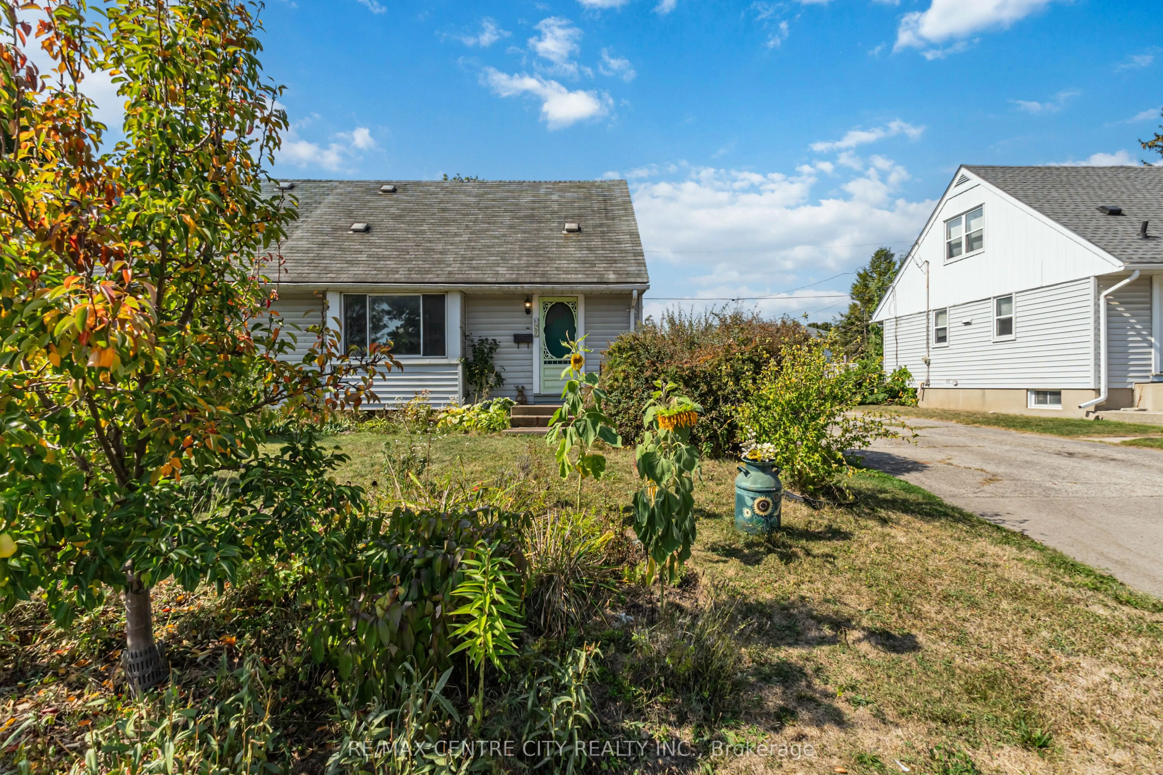 359 Flanders Row