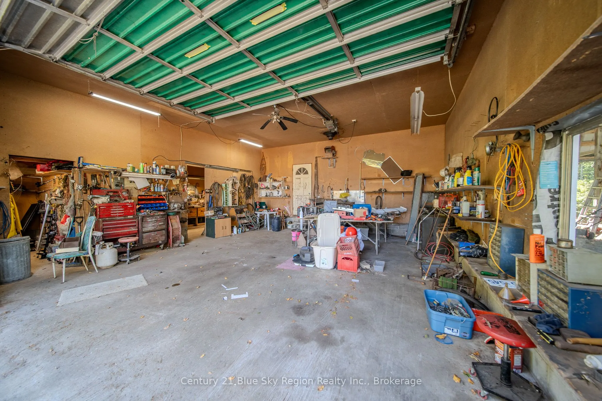 860 Deer Lake Road