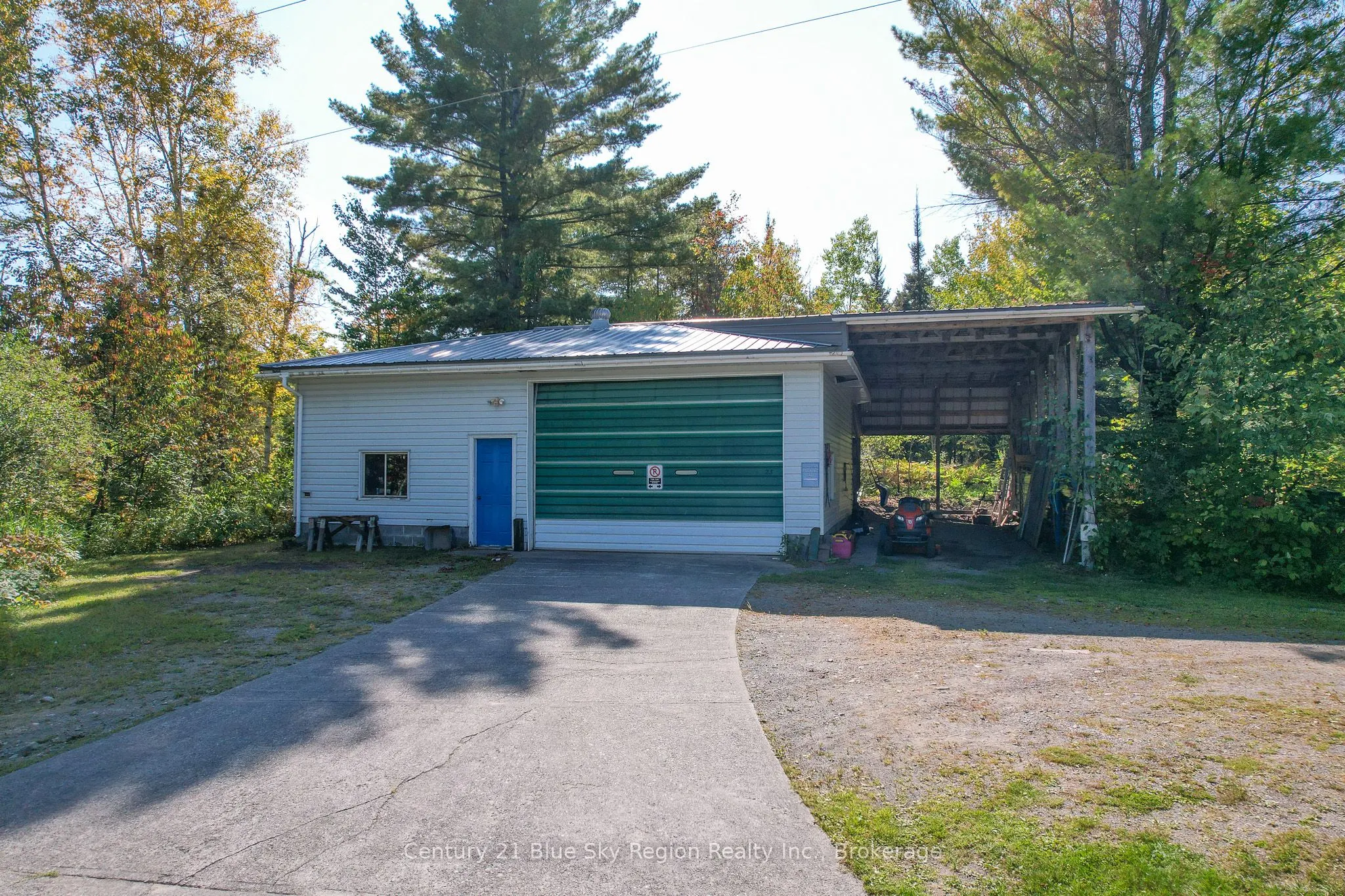 860 Deer Lake Road