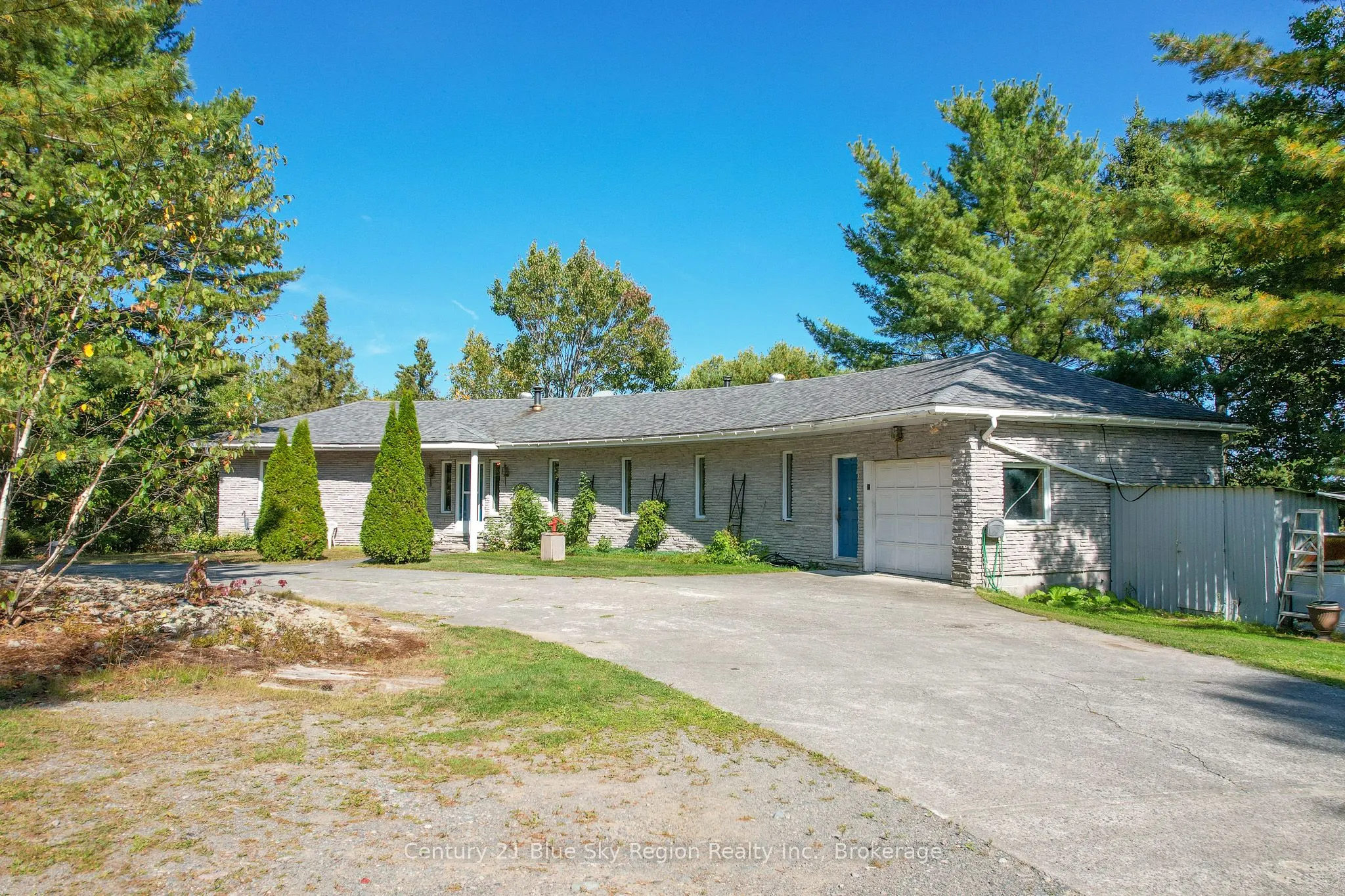 860 Deer Lake Road