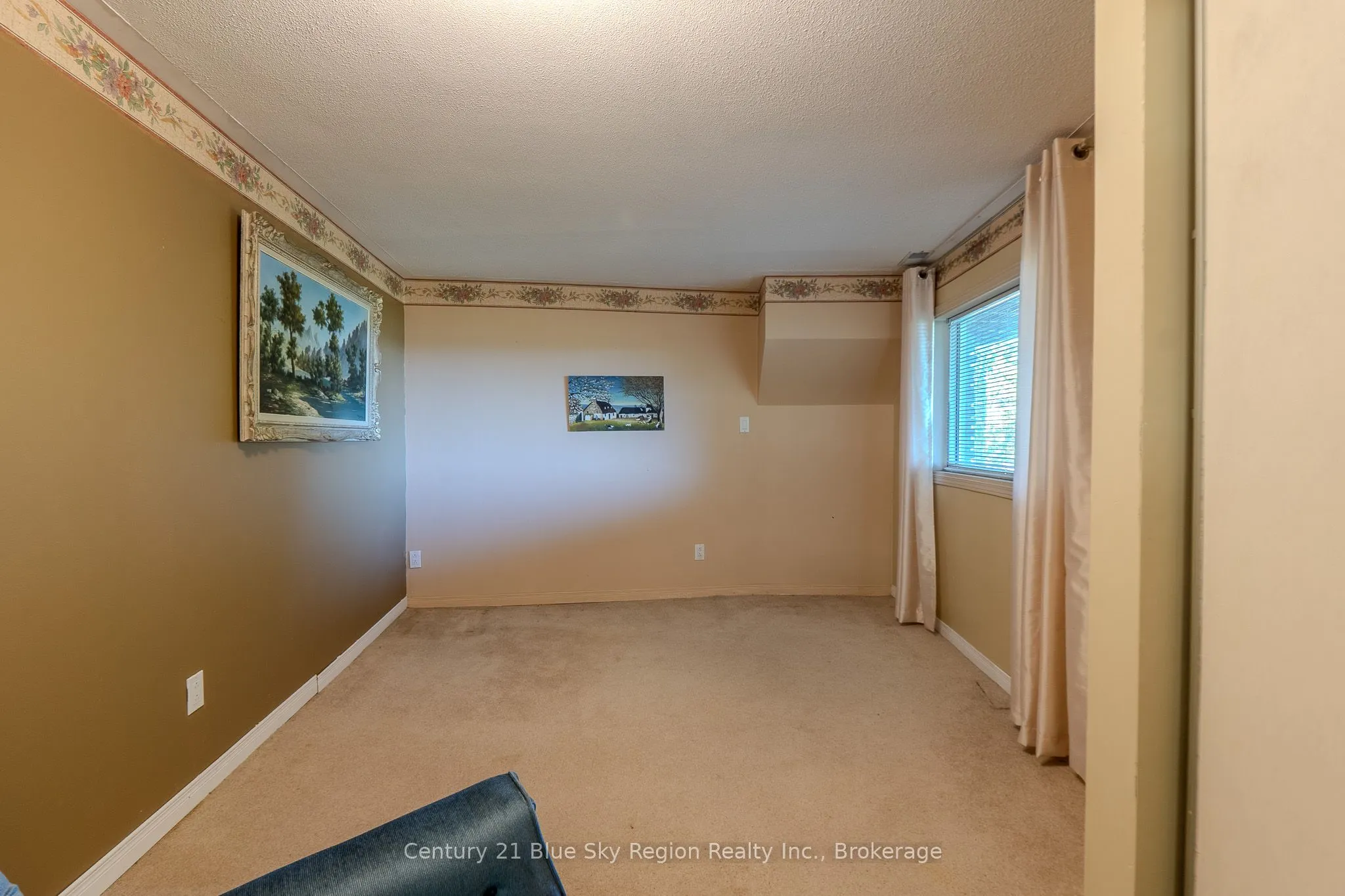 860 Deer Lake Road