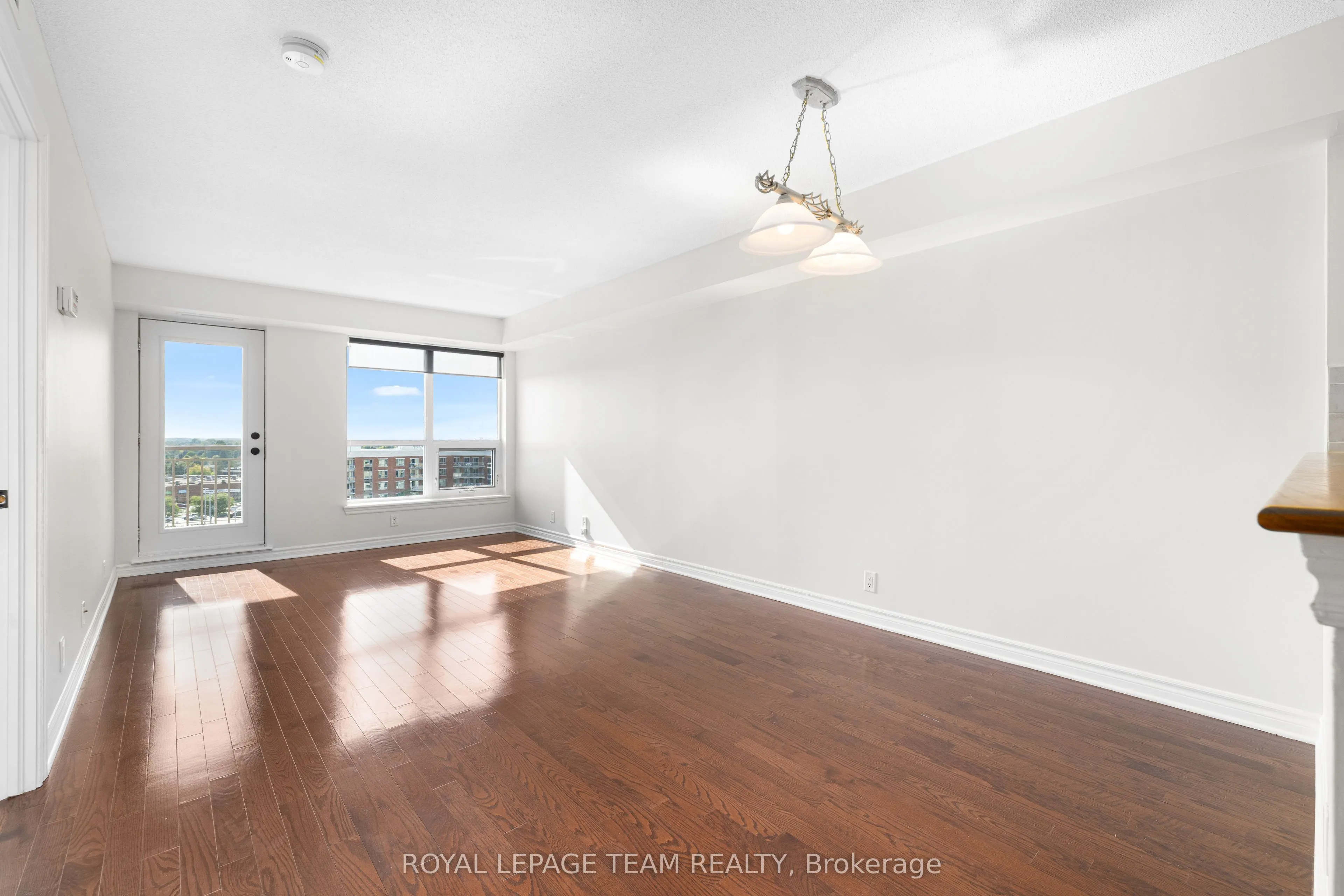 120 Grant Carman Drive, #901