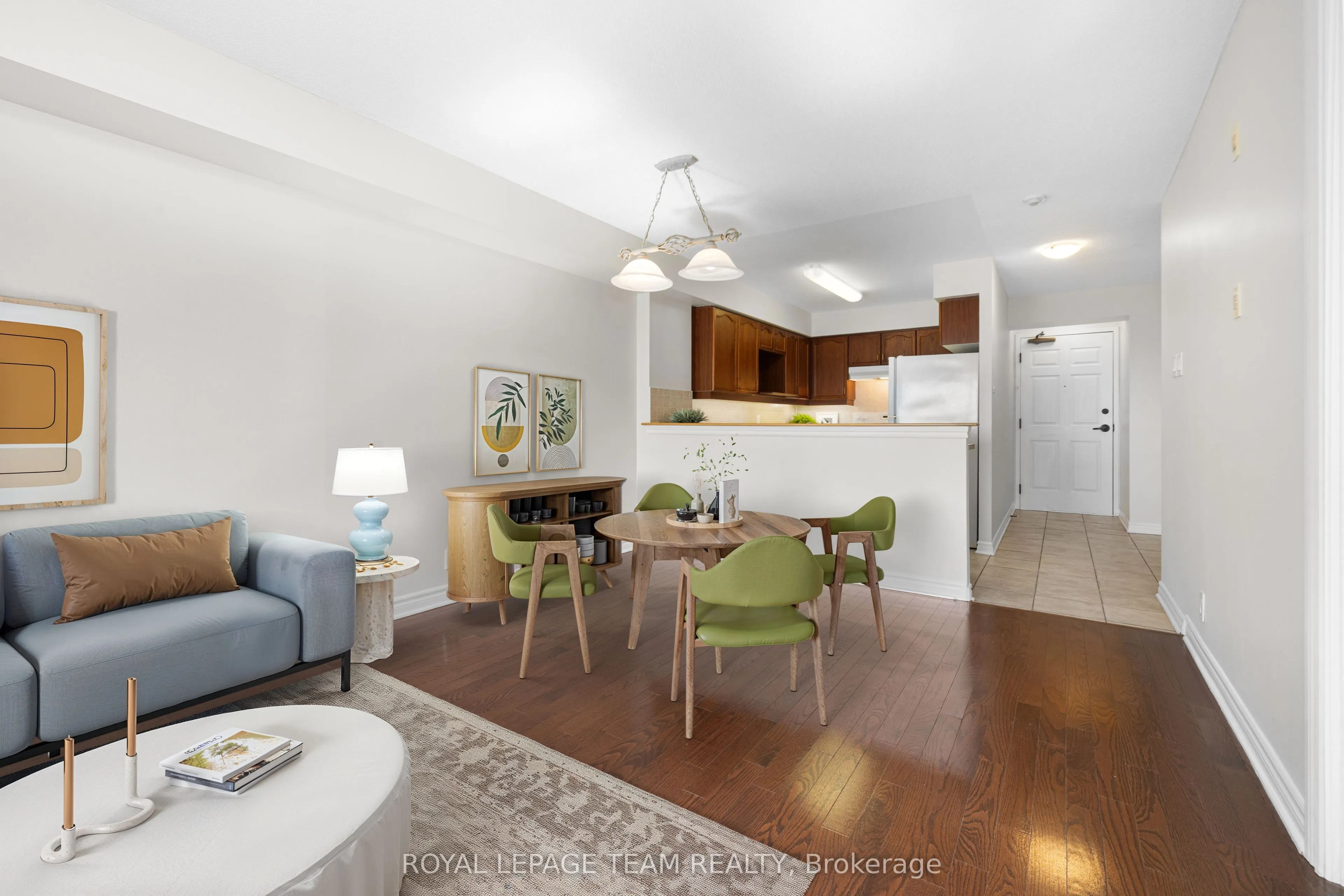 120 Grant Carman Drive, #901
