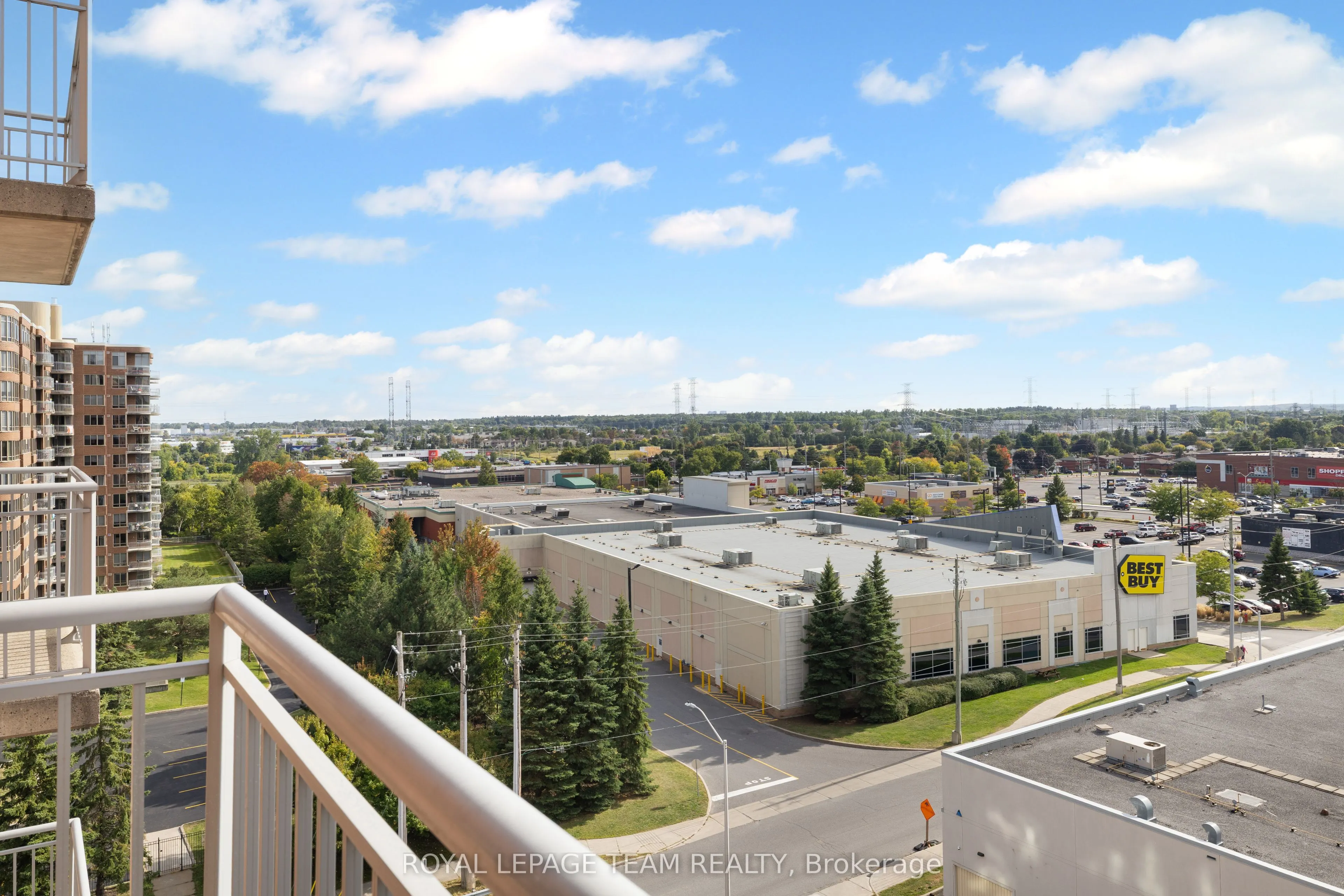 120 Grant Carman Drive, #901