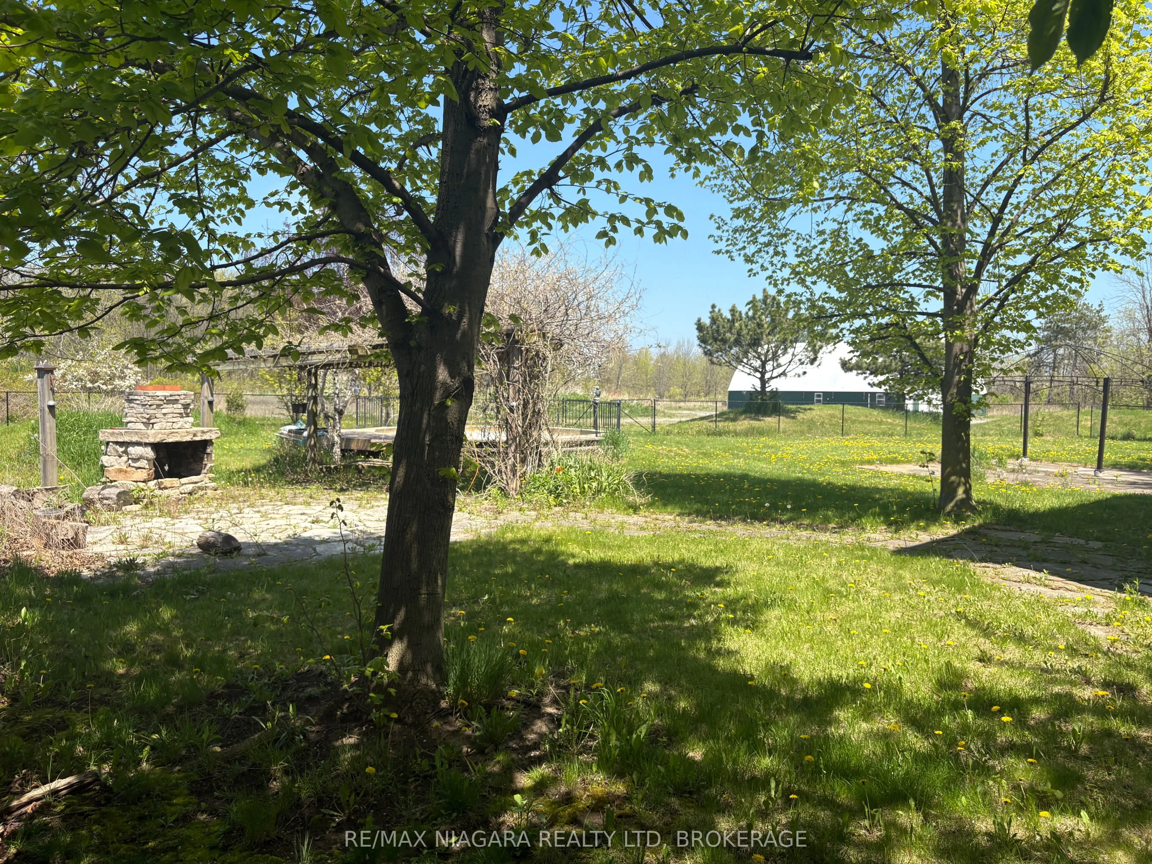 3949 Greenlane Road