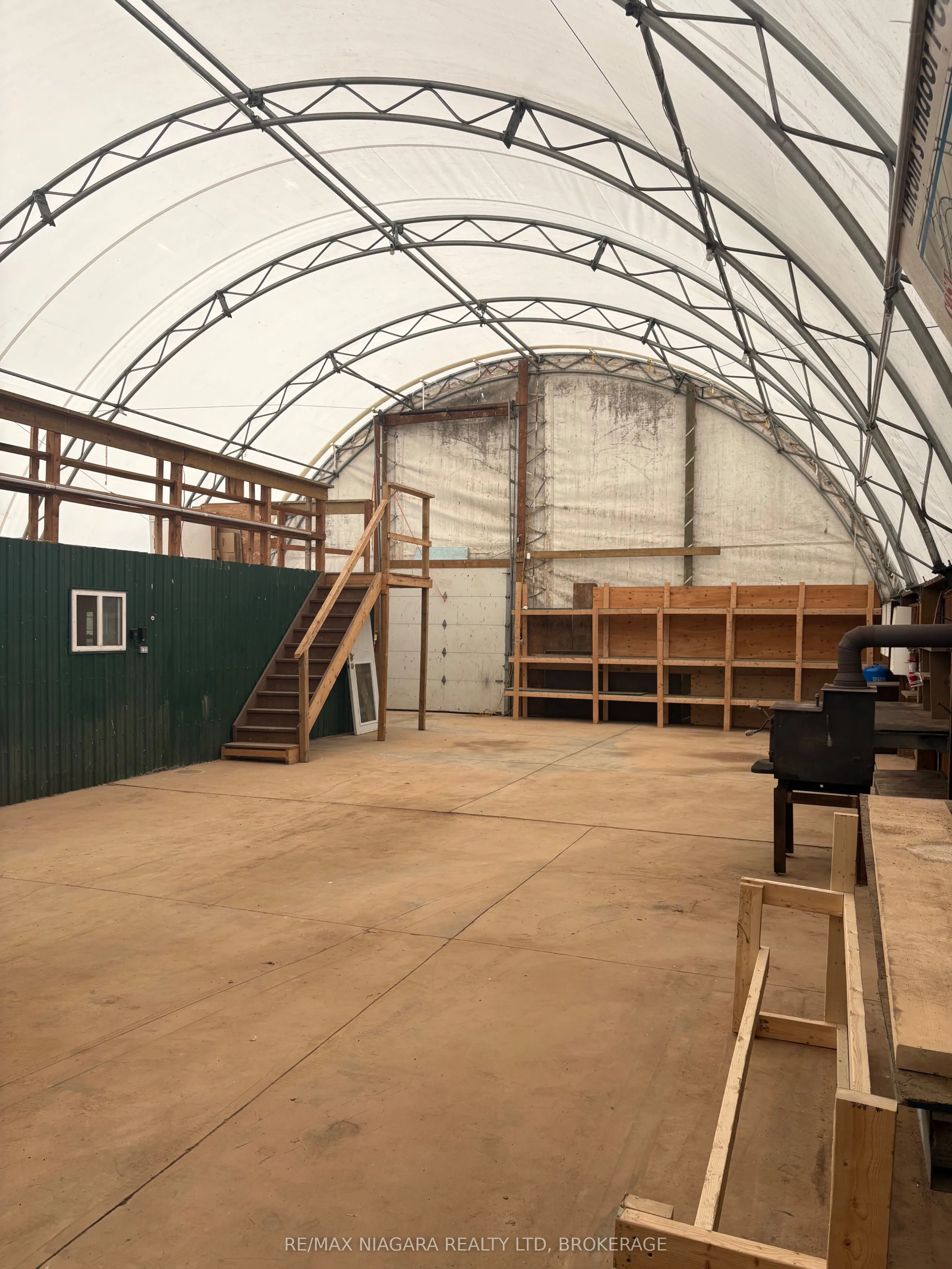 3949 Greenlane Road