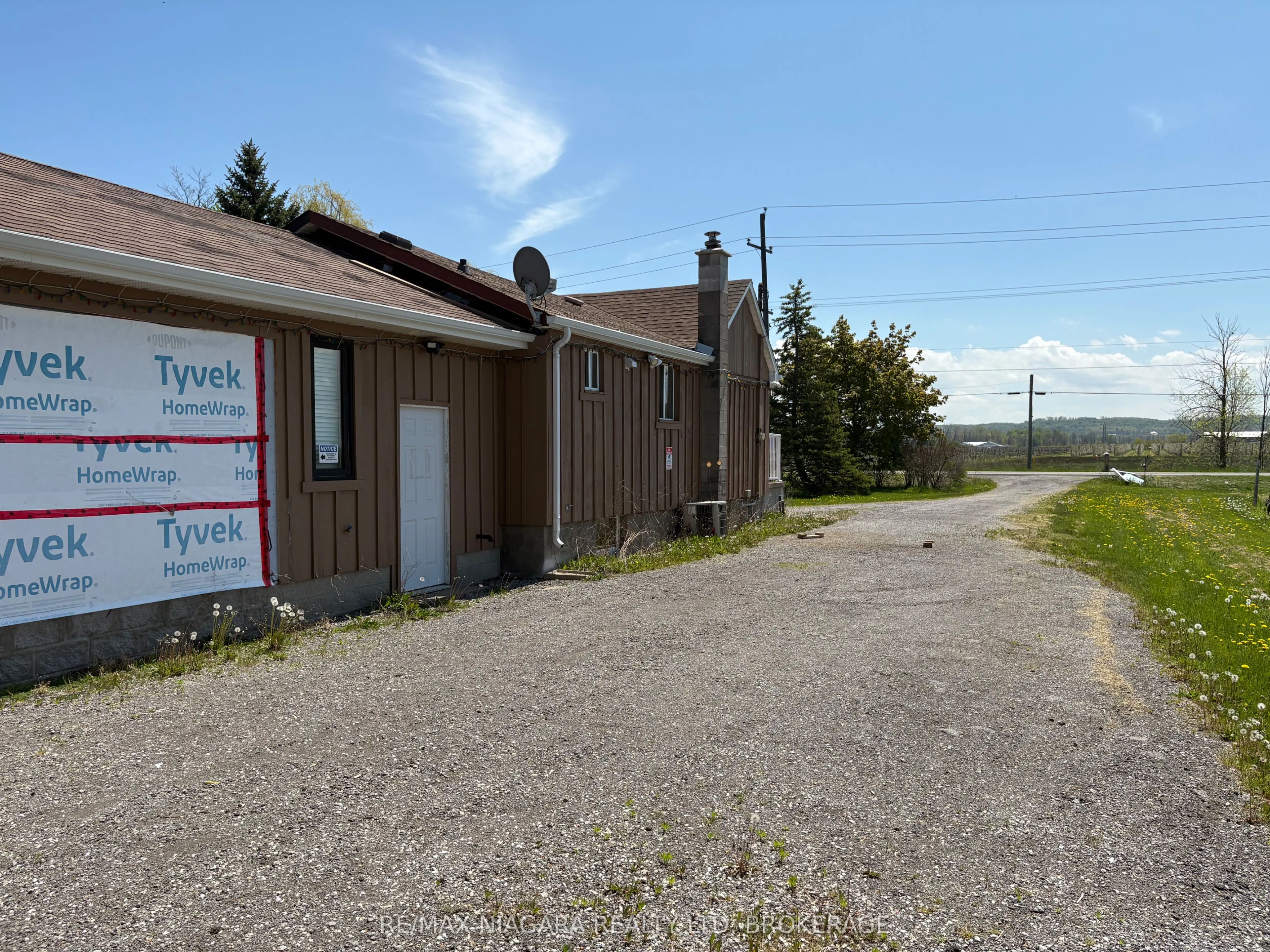 3949 Greenlane Road