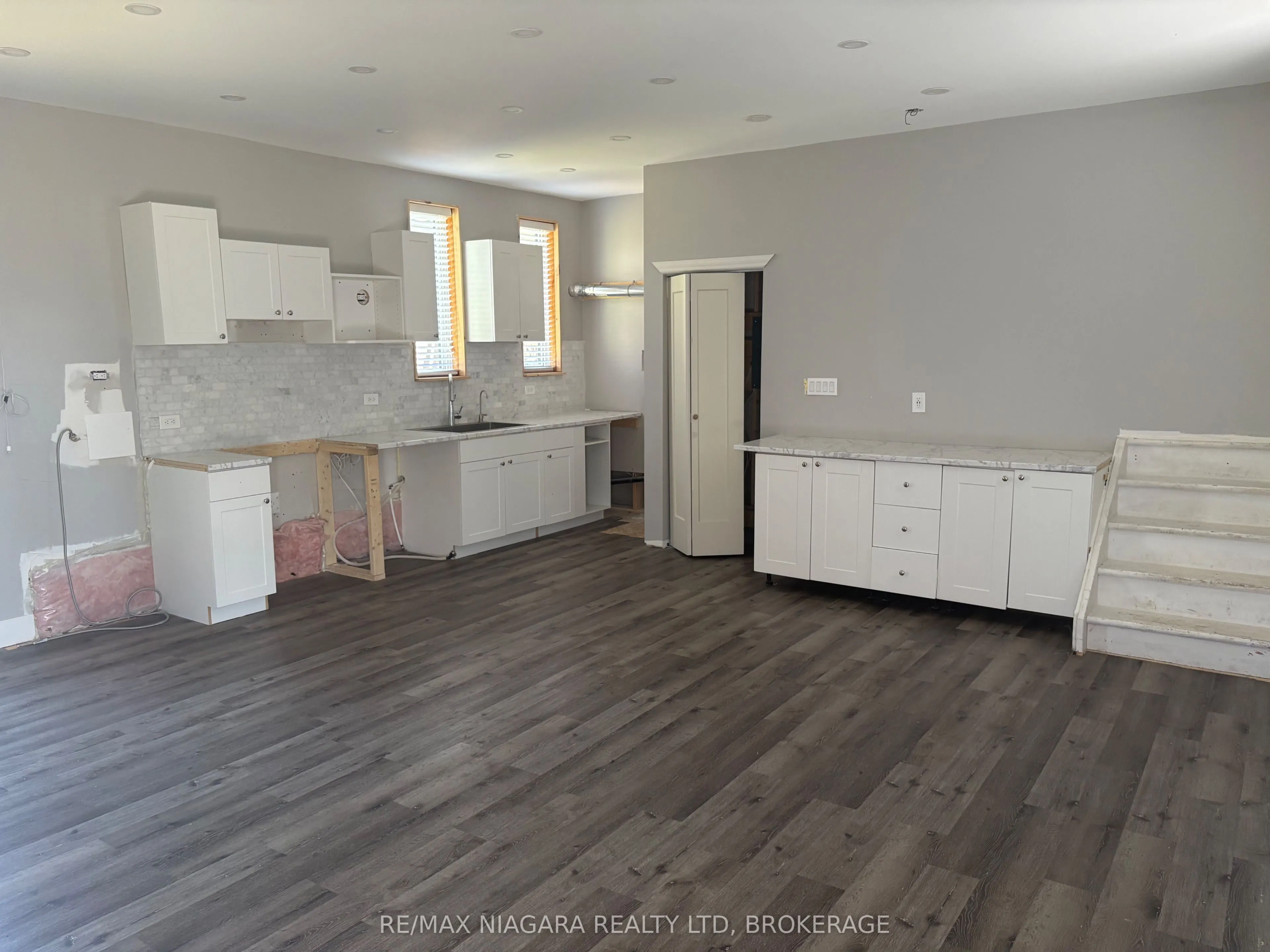 3949 Greenlane Road