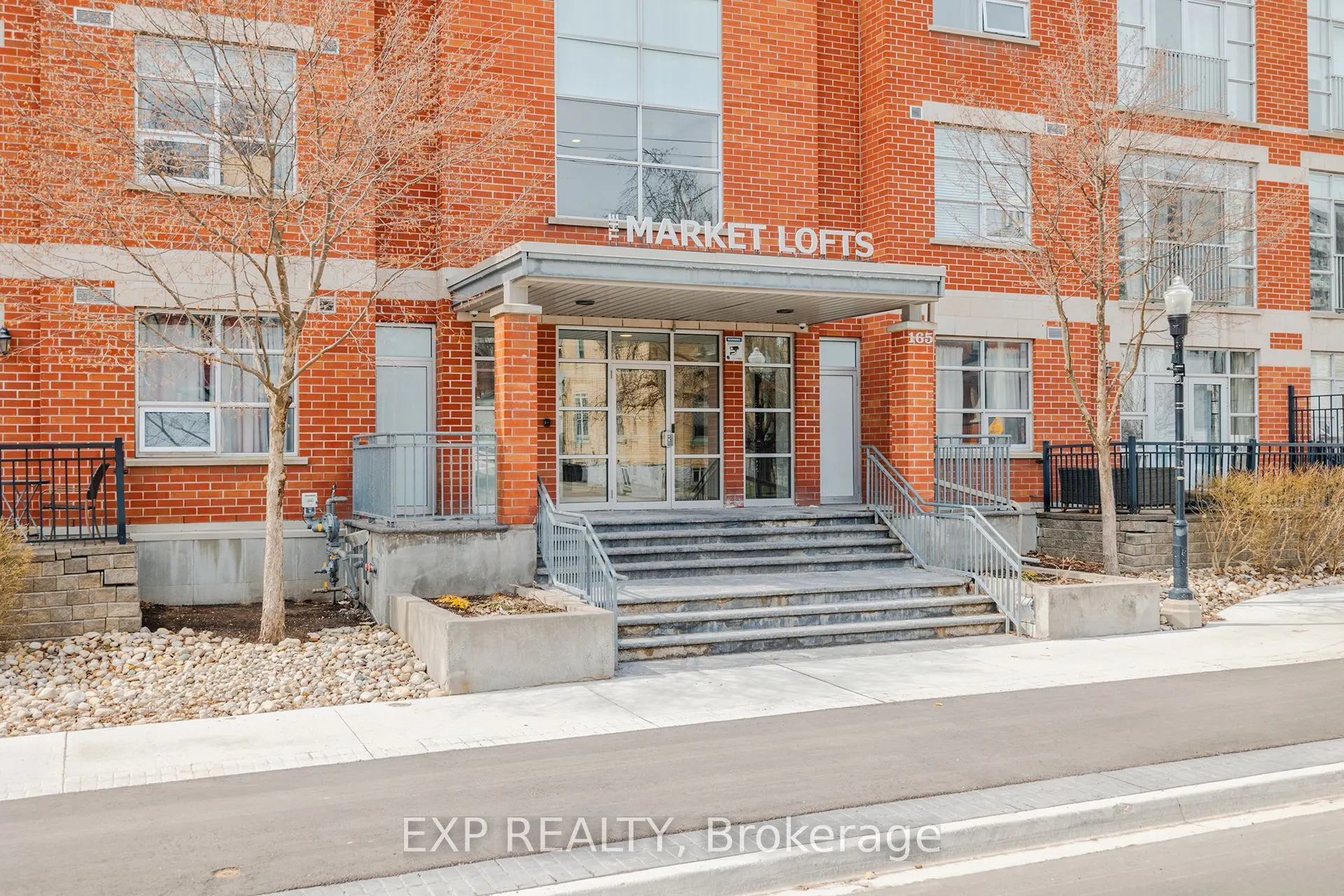 165 Duke Street E, #5