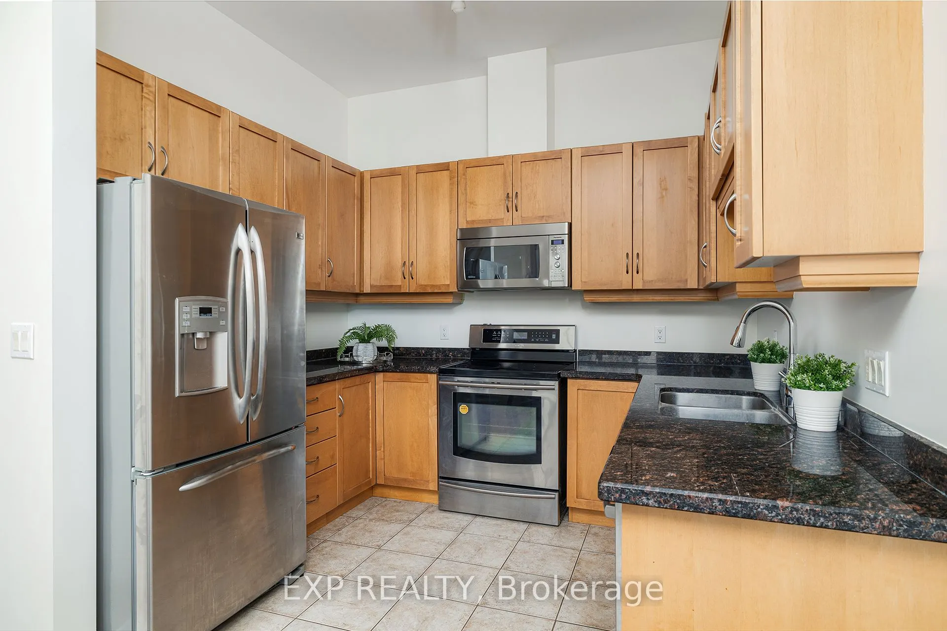 165 Duke Street E, #5