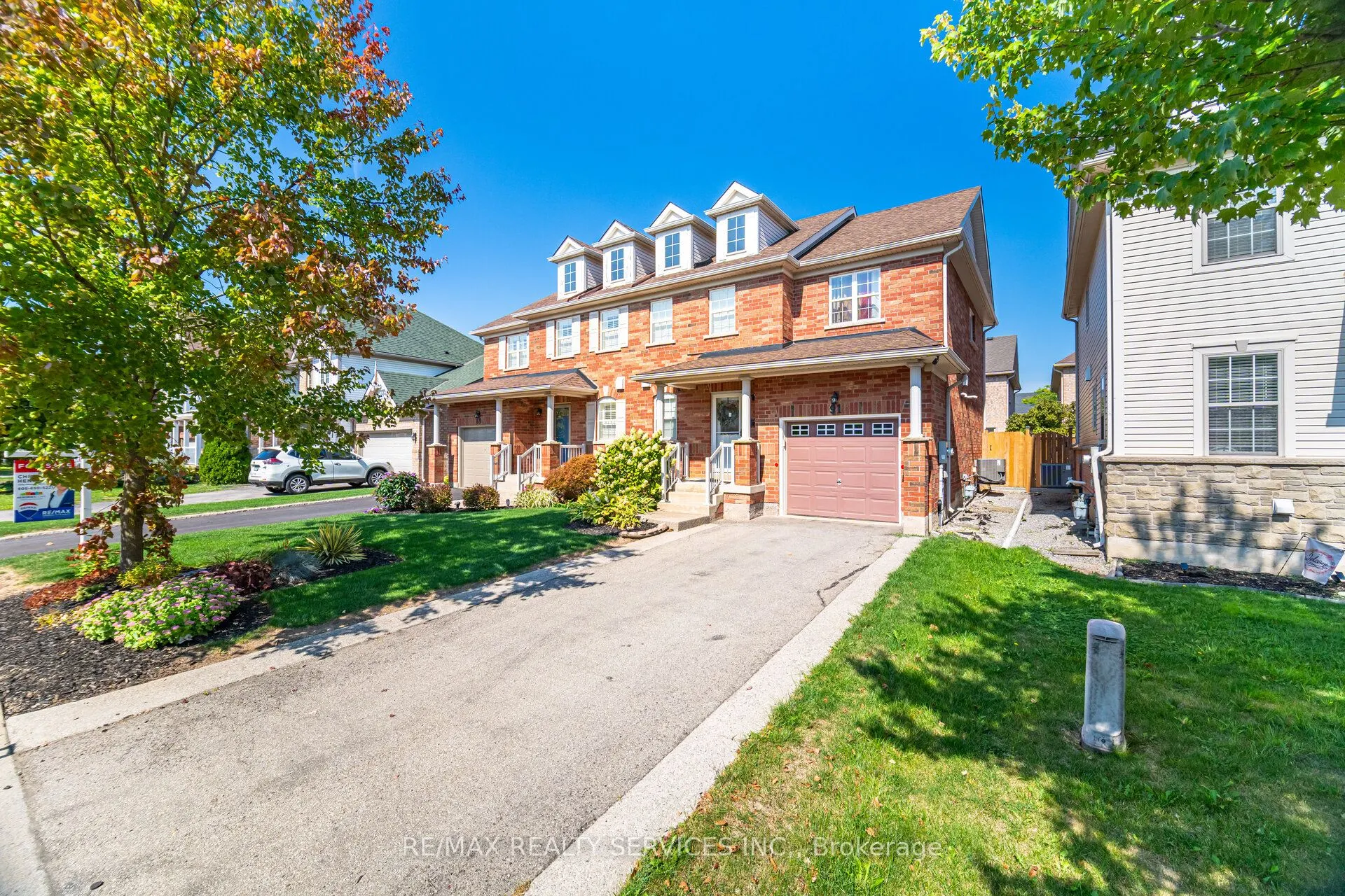 91 Young Crescent