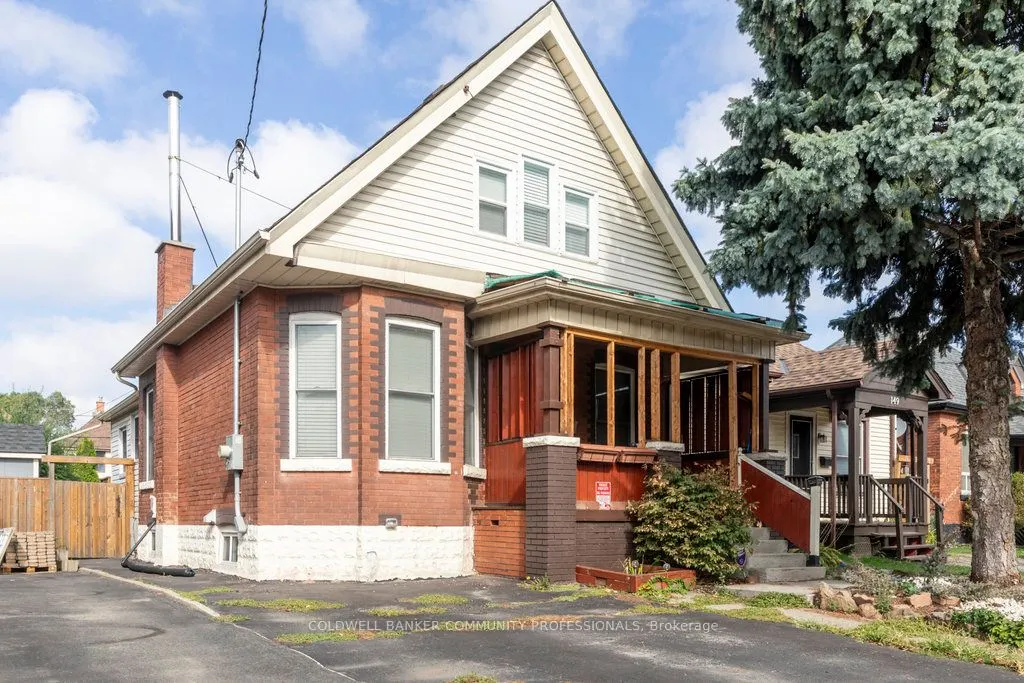 147 Kensington Avenue N
