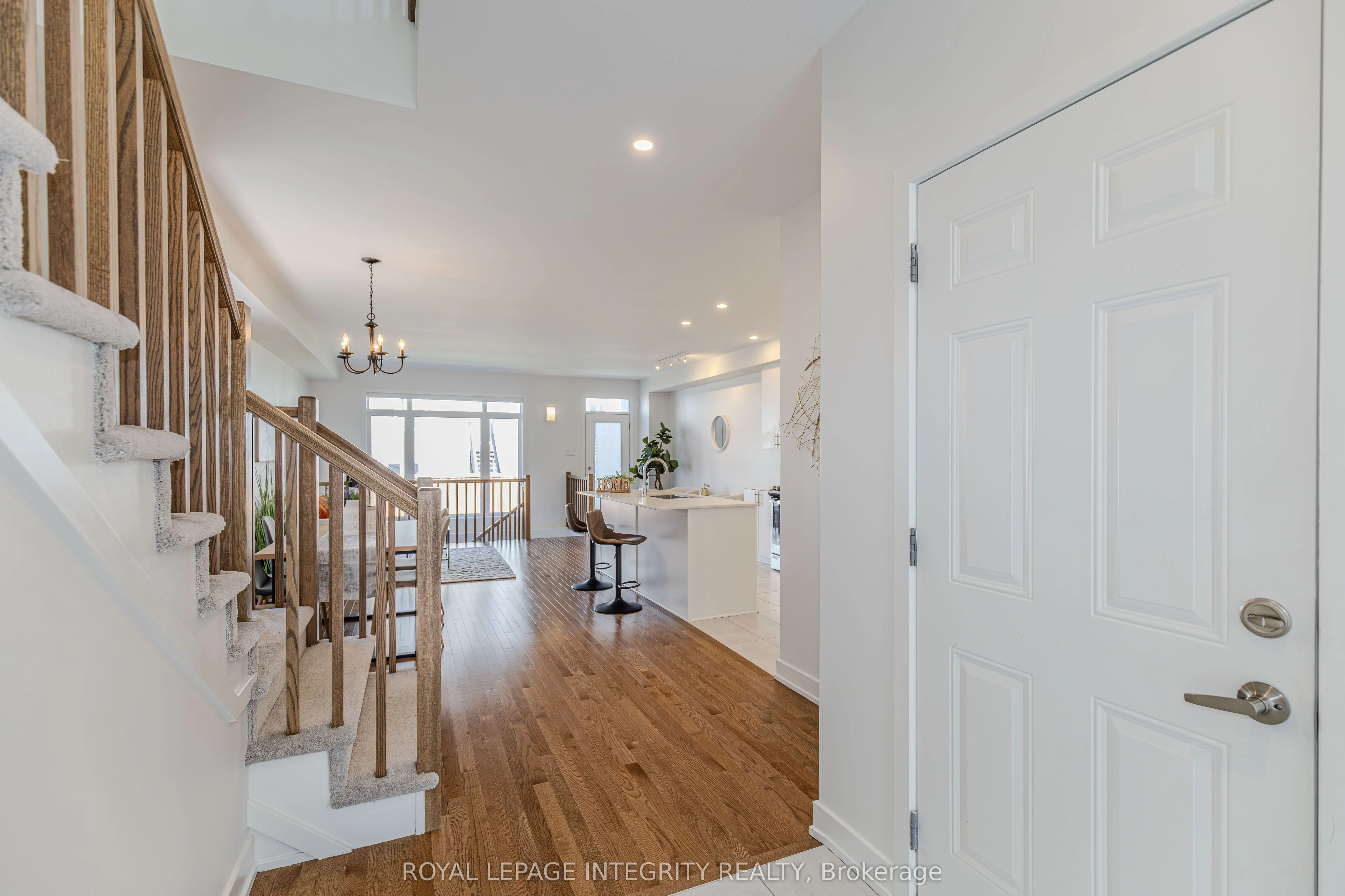 713 Teasel Way