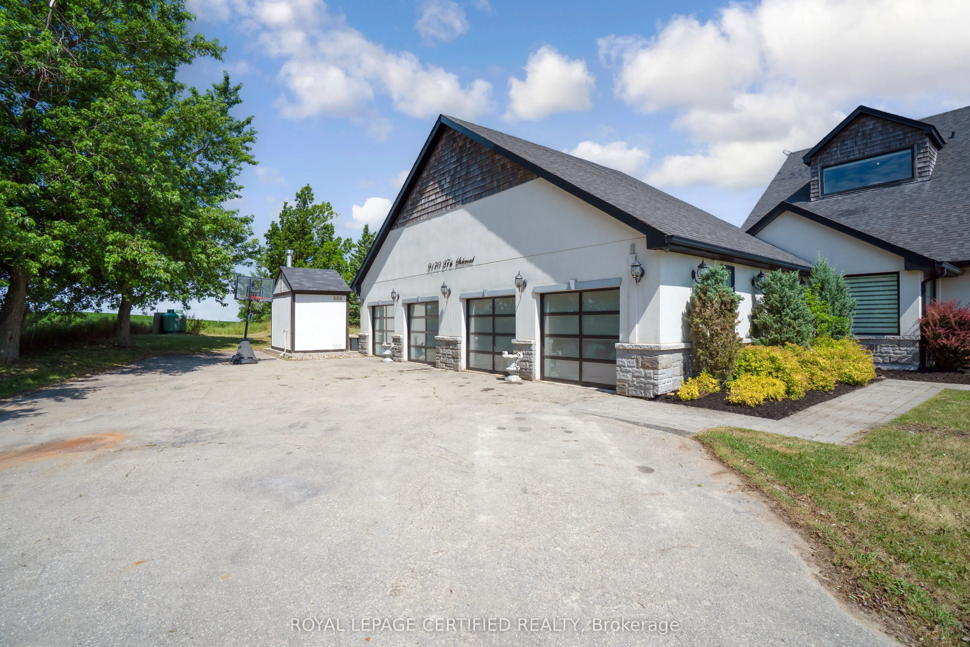 9170 27 Side Road