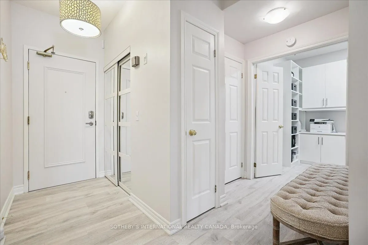 2000 Creekside Drive, #505