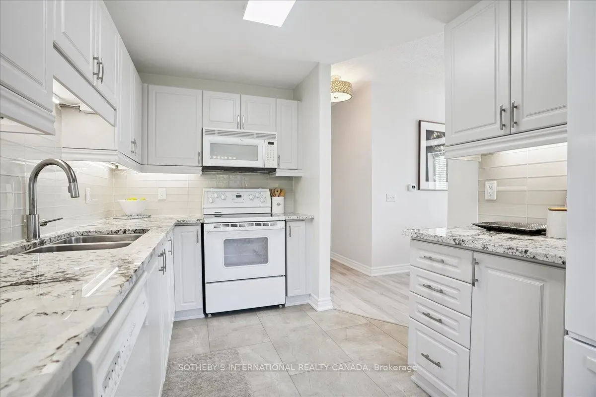 2000 Creekside Drive, #505