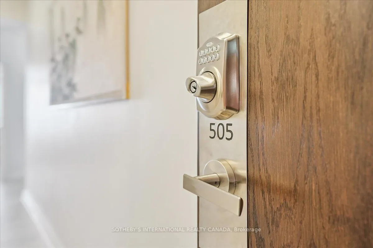2000 Creekside Drive, #505