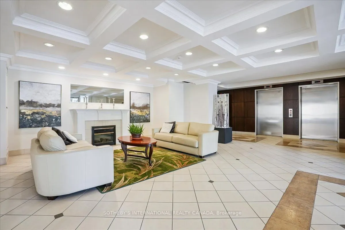 2000 Creekside Drive, #505