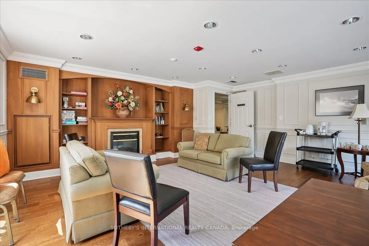 2000 Creekside Drive, #505