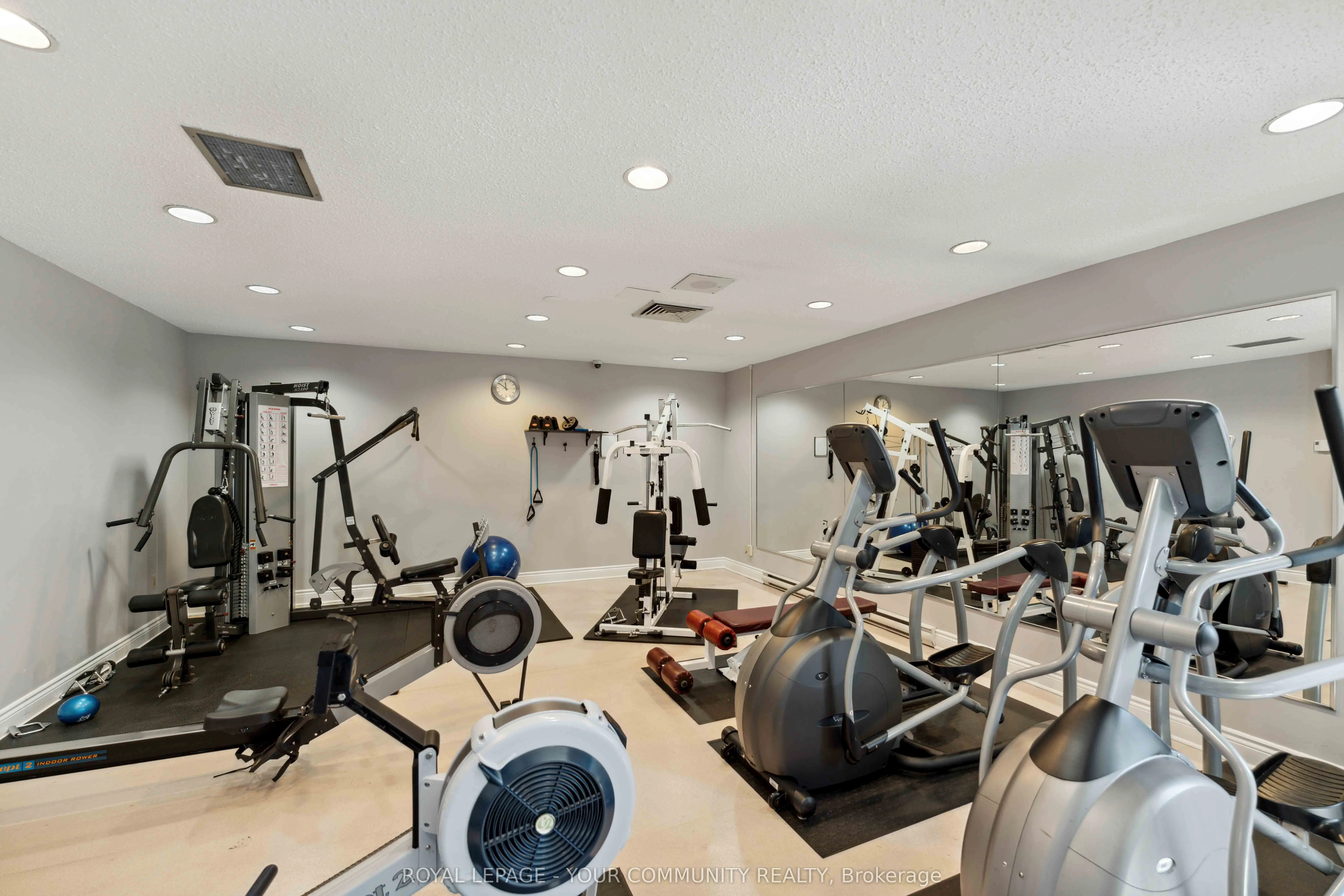500 Laurier Avenue W, #608