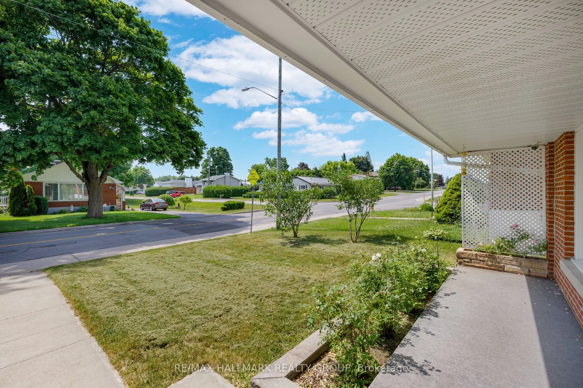 66 Broadview Avenue E