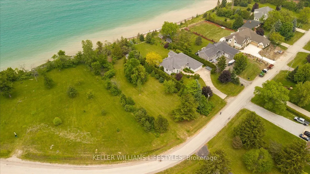 4262 Bluepoint Drive