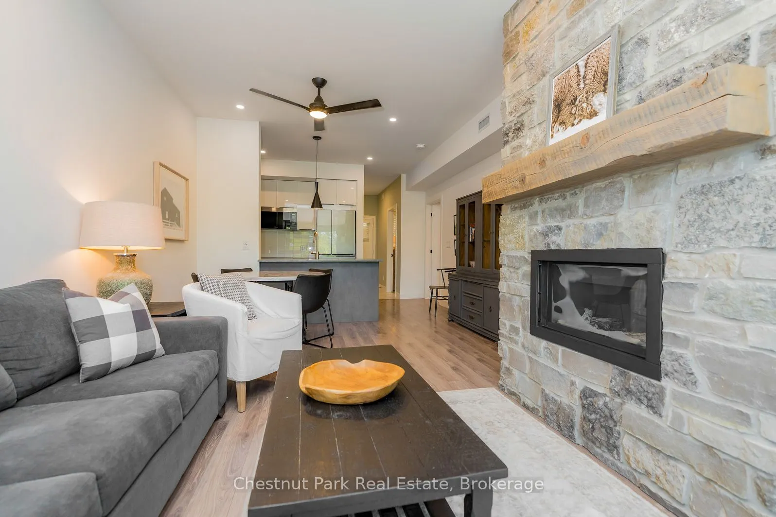 10 BECKWITH Lane, #106