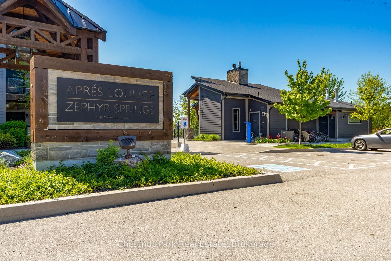 10 BECKWITH Lane, #106