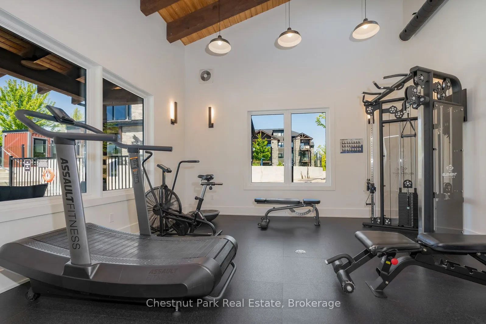 10 BECKWITH Lane, #106