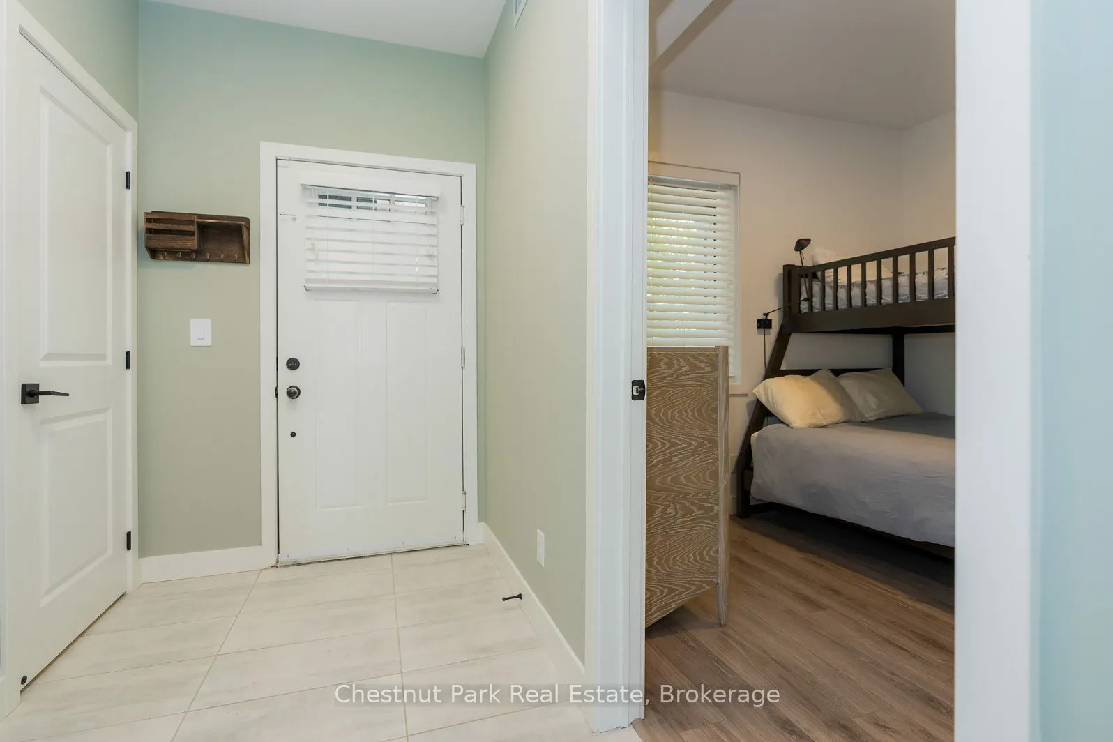 10 BECKWITH Lane, #106