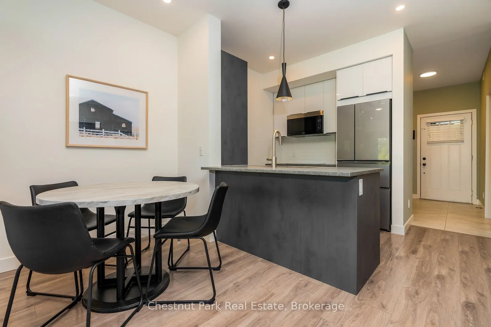 10 BECKWITH Lane, #106